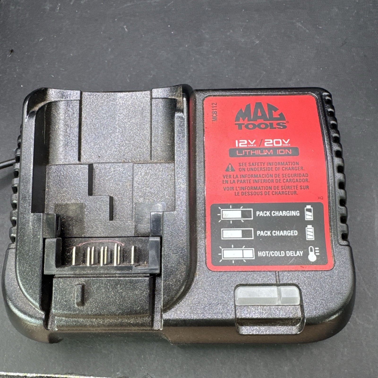 Mac Tools MCB112 Lithium Ion Battery Charger 12v/20v Black Tested