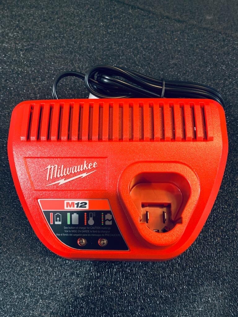 MILWAUKEE M12 Lithium Ion 12 Volt Battery Charger 48-59-2401***NEW***