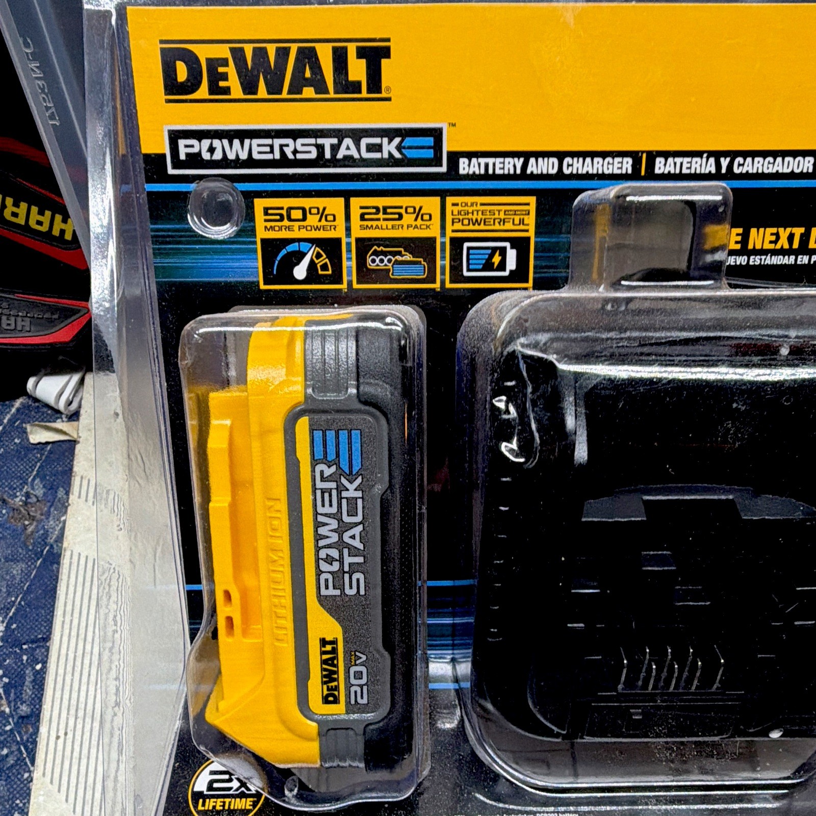 DEWALT DCB112 12V/20V MAX Charger w/ POWERSTACK Battery Kit Yellow