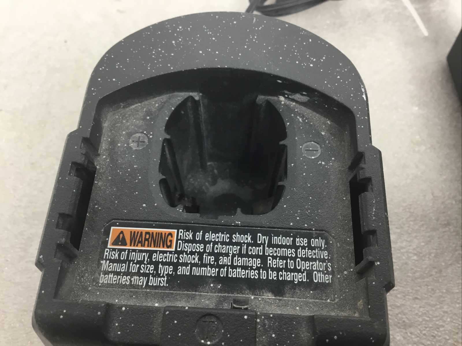 Ryobi P118B ONE+ 18V Li-Ion Dual Chemistry Battery Charger