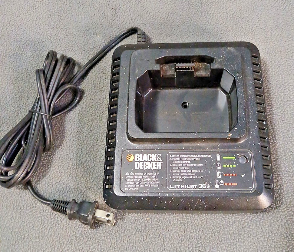 Black & Decker 36 Volt Lithium Battery Charger LCS36