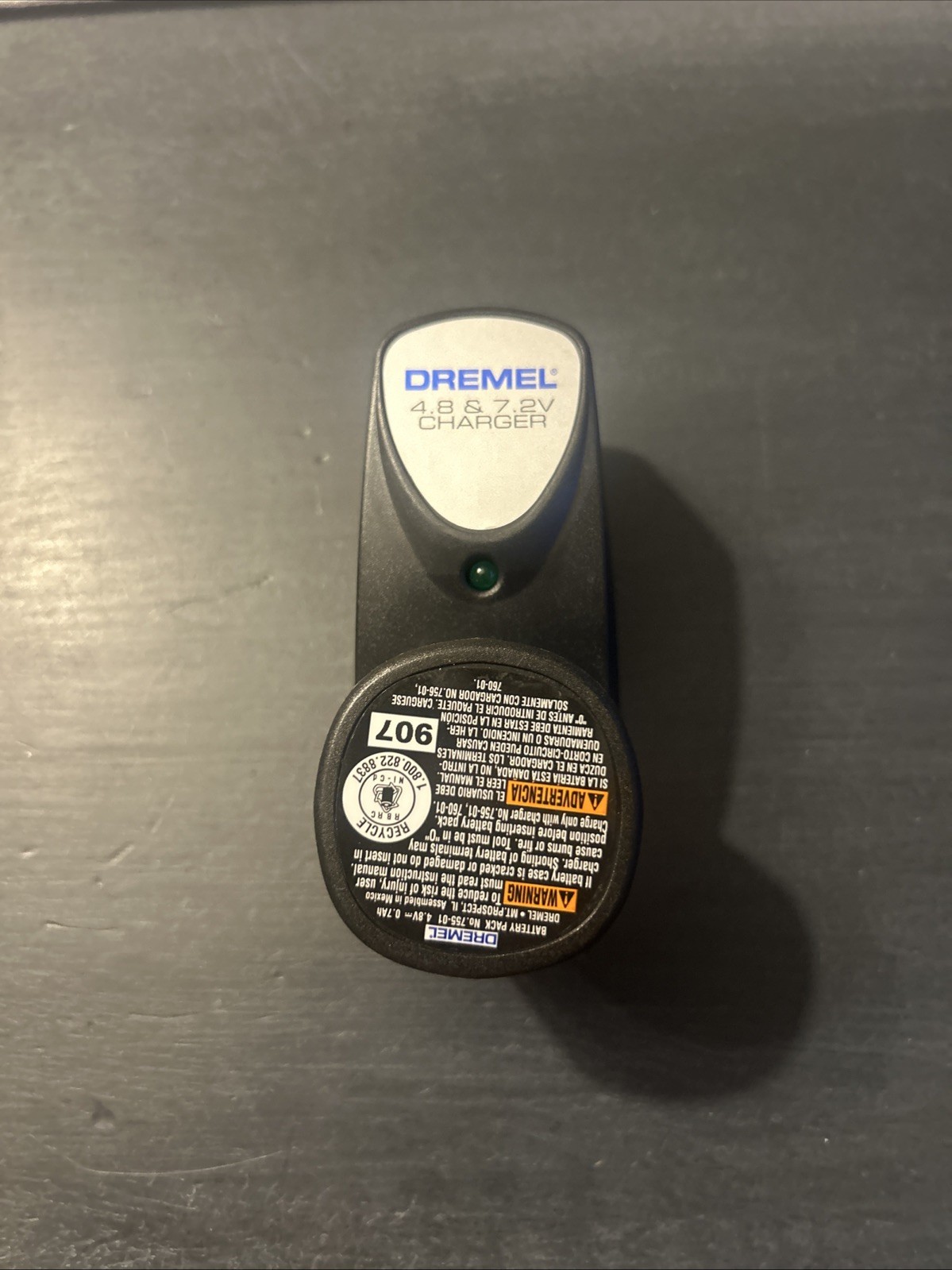 Dremel 760-01 Black 12-Volt 0.3A Battery Charger with 755-01 Battery – TESTED