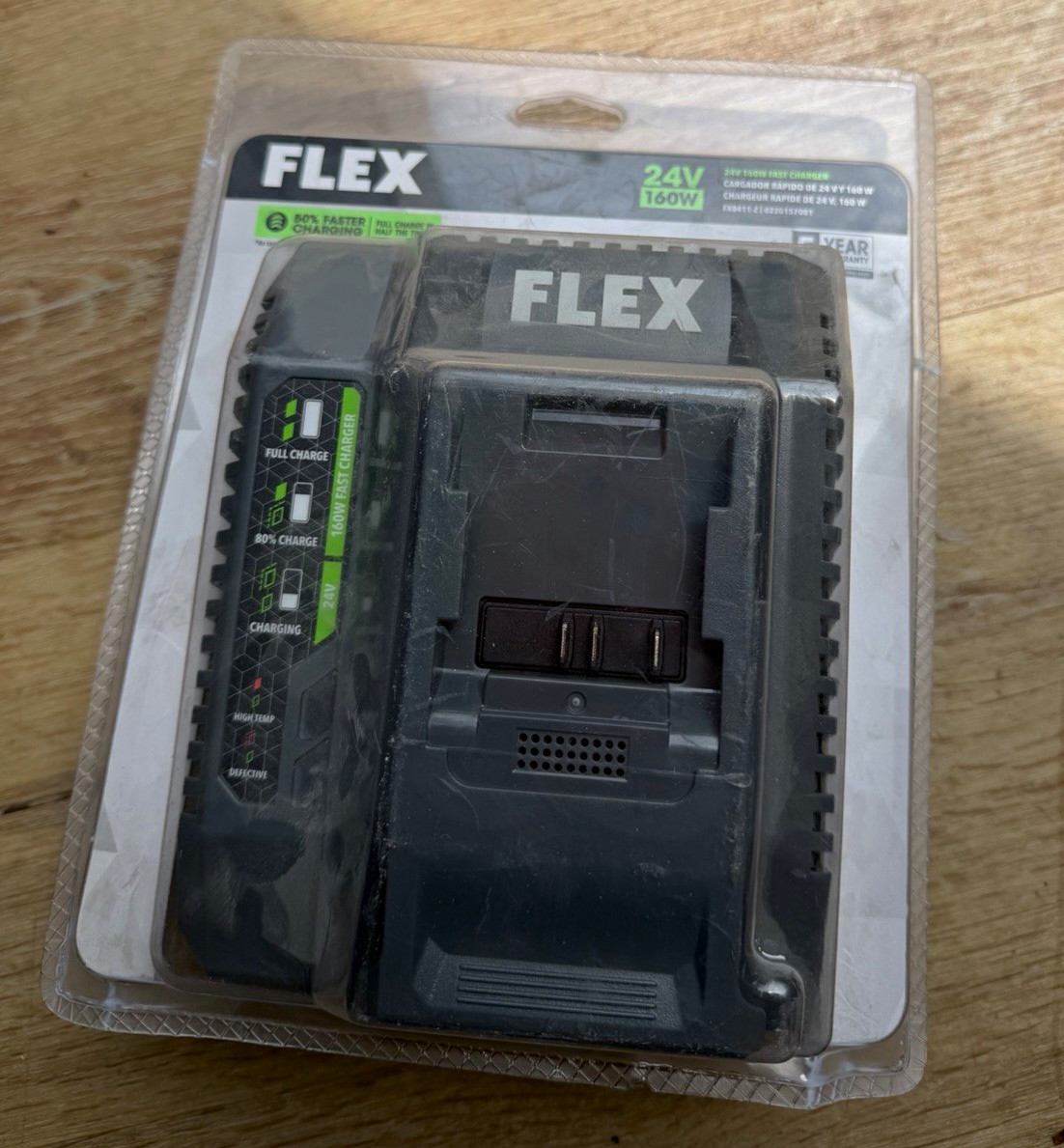 FLEX 24V 160W Fast Battery Charger, Black, Single Battery Charging