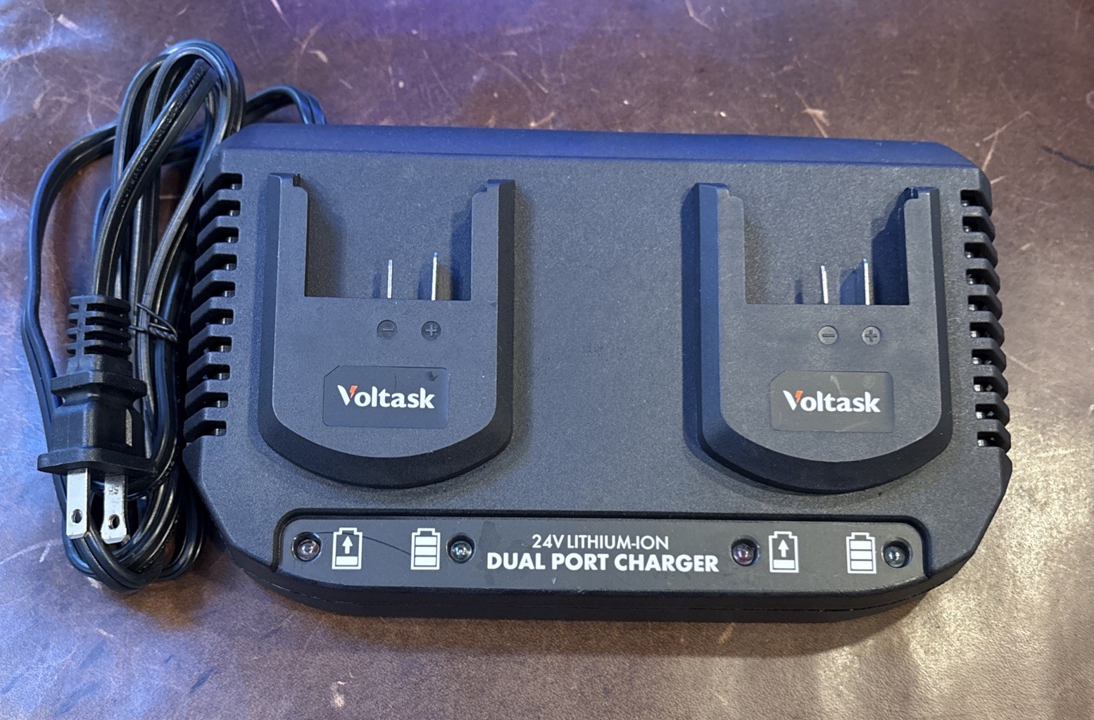 Voltask BC2632S Lithium Ion dual Charger 24V w Dual prong Plug In 120V 60Hz 75W