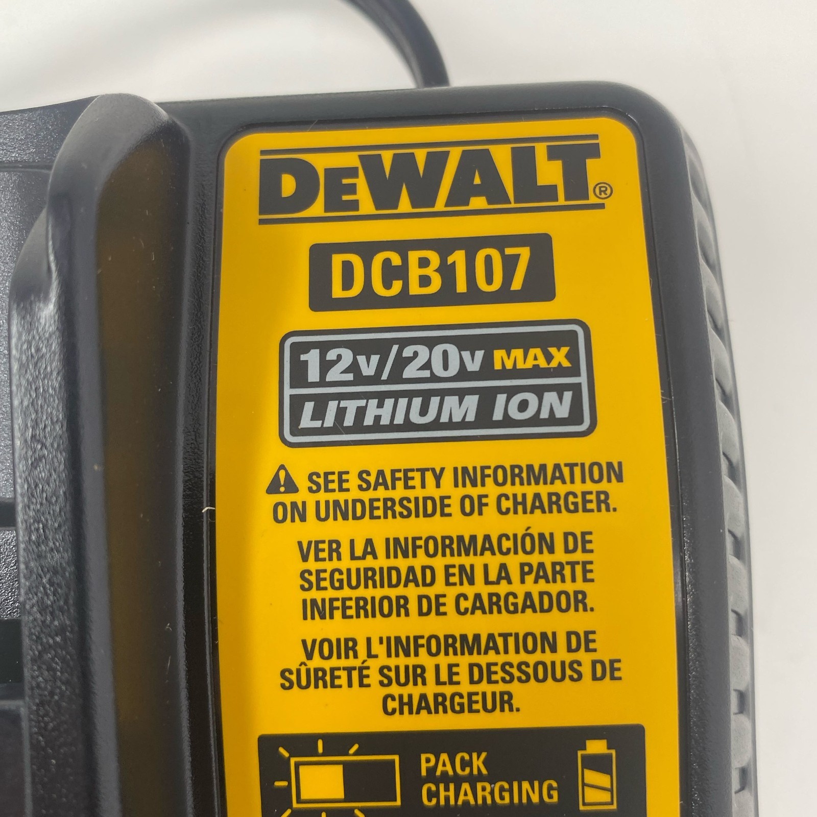 DeWALT DCB107 12V/20V MAX Li-Ion Charger, Black/Yellow Bulk