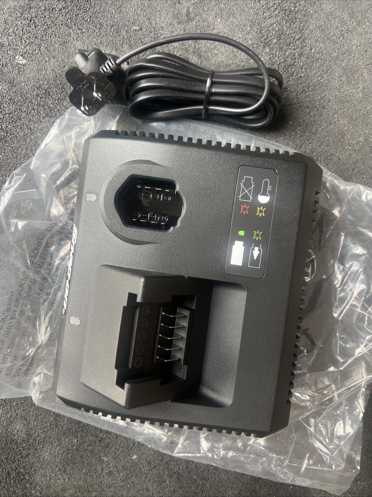 For Snap-on CTC131 14.4 and 18 V Dual Bay Charger – Black Tool Only