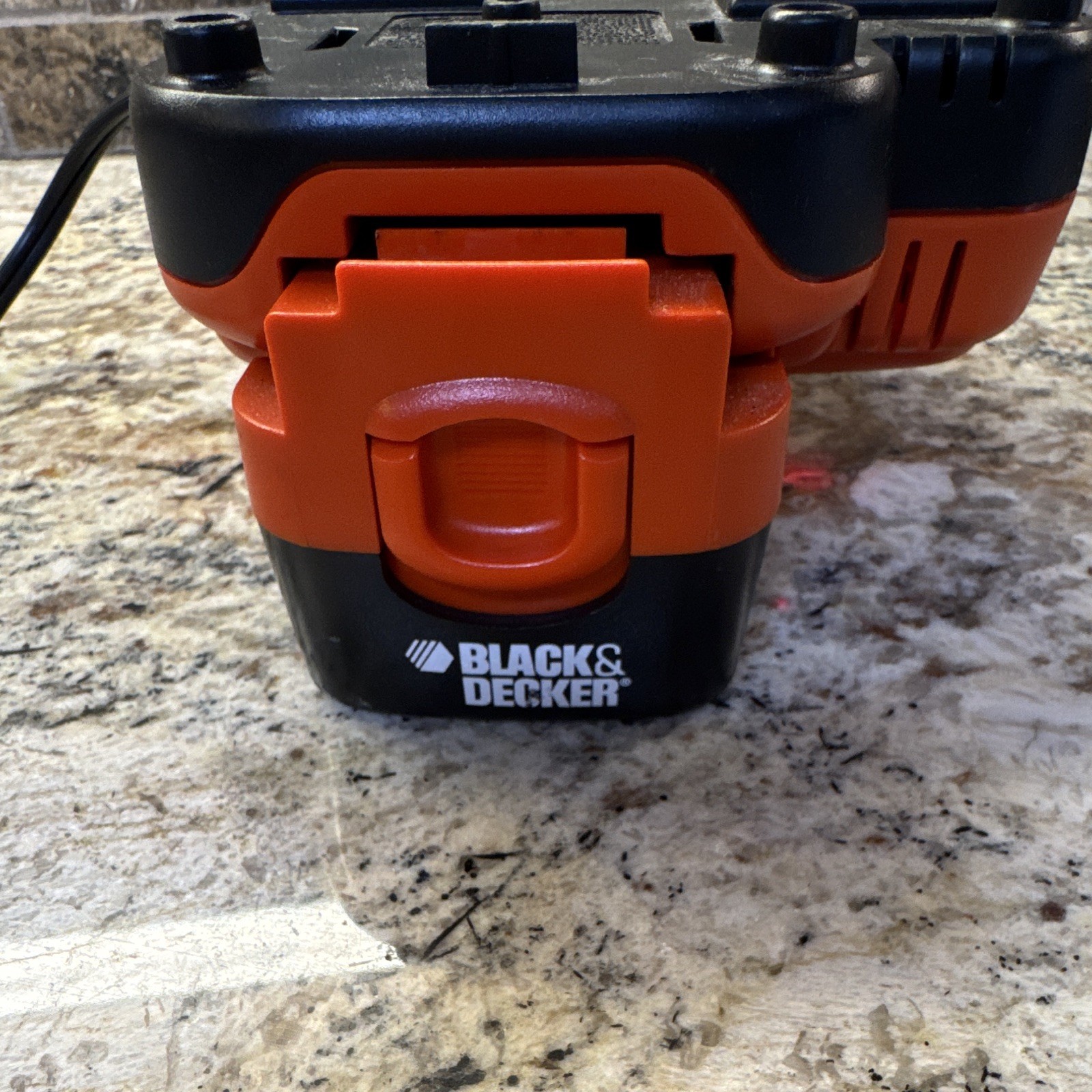 BLACK & DECKER Fire Storm 1-Hour Rapid Charger 9.6V-24V NiCd/NiMH BDFC240