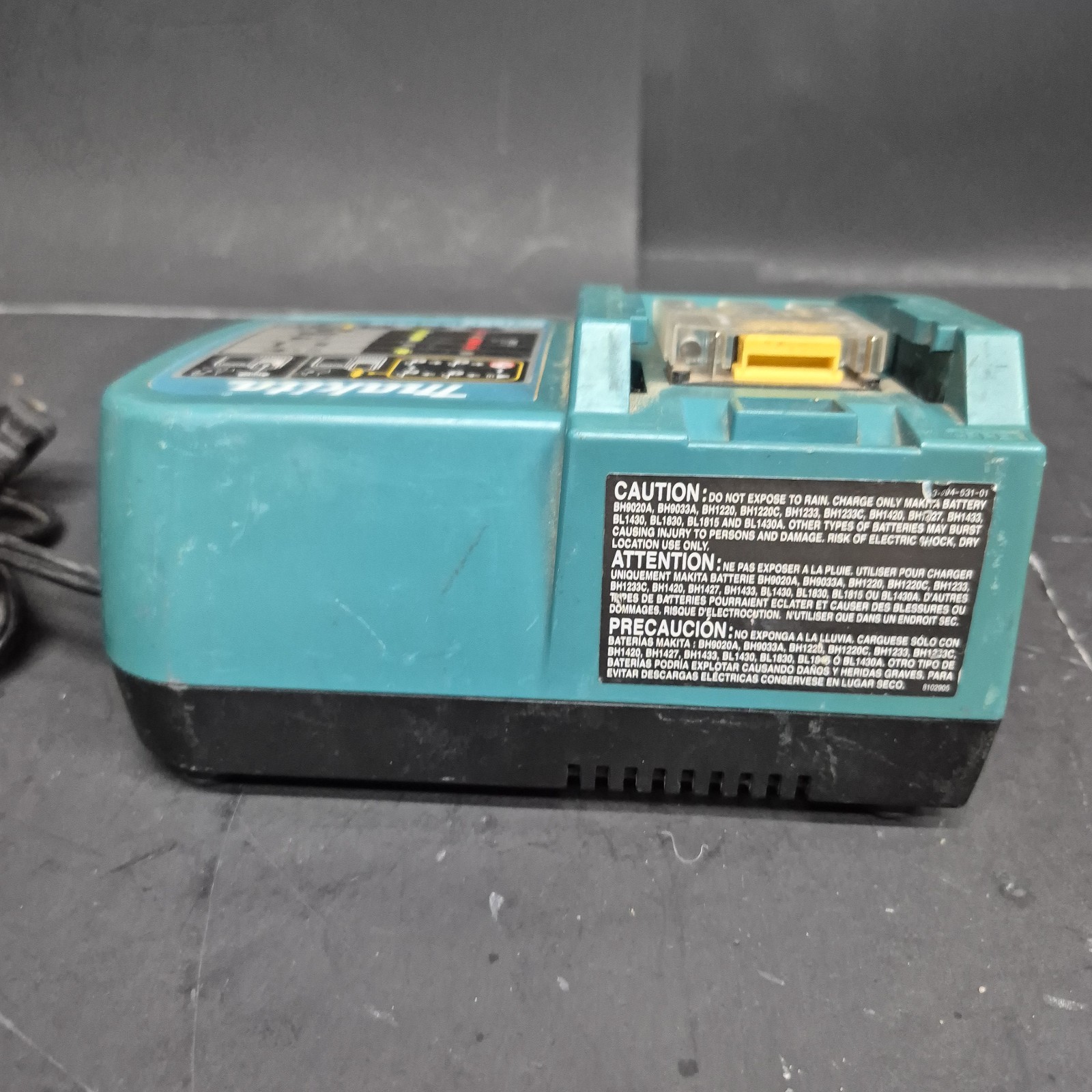 Makita DC18RA Fast Battery Charger 7.2-18V Ni-MH/Li-Ion Single Battery