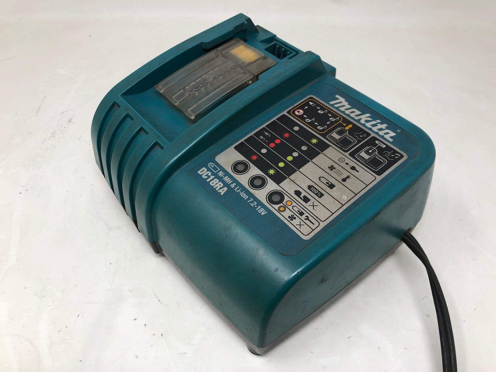 DC18R Makita 18V Rapid Optimum Chargers (x2 – Used)