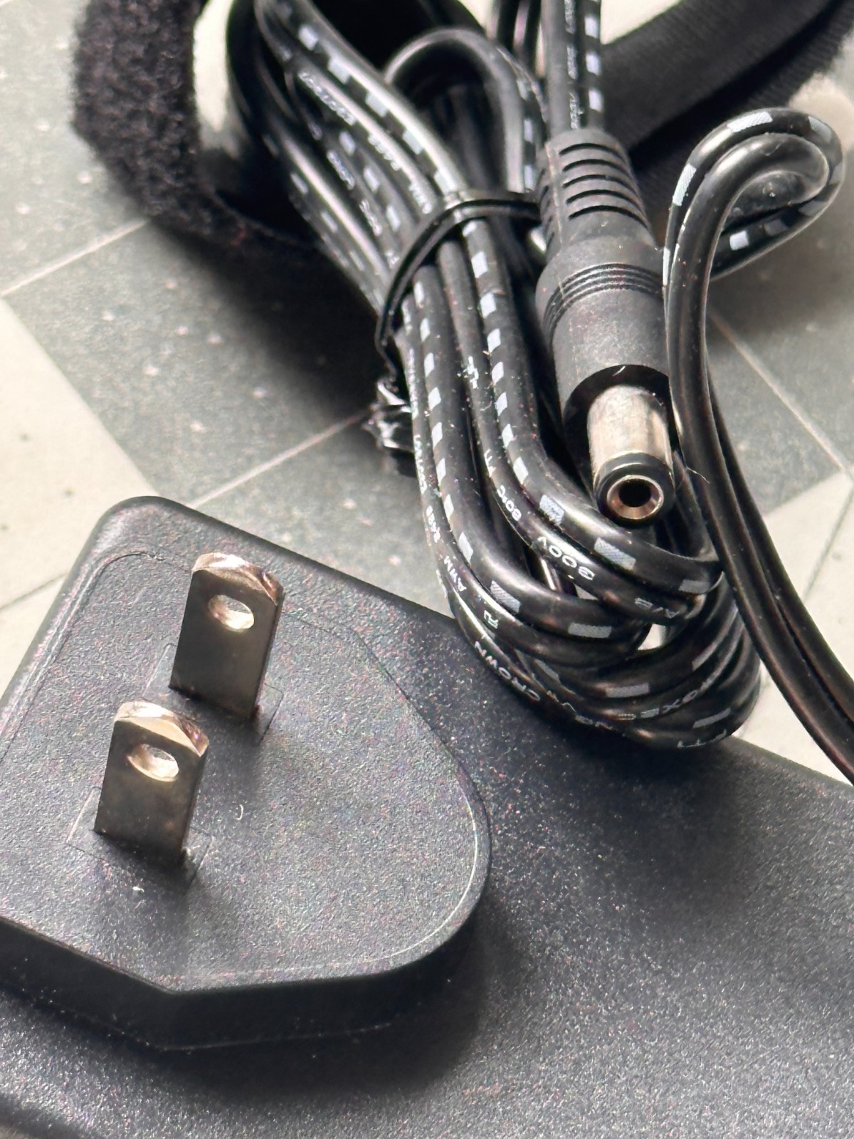 GENUINE MILWAUKEE AC/DC Adapter 18V 2.5A HK-X145-A18 23-81-0701 OEM Plug