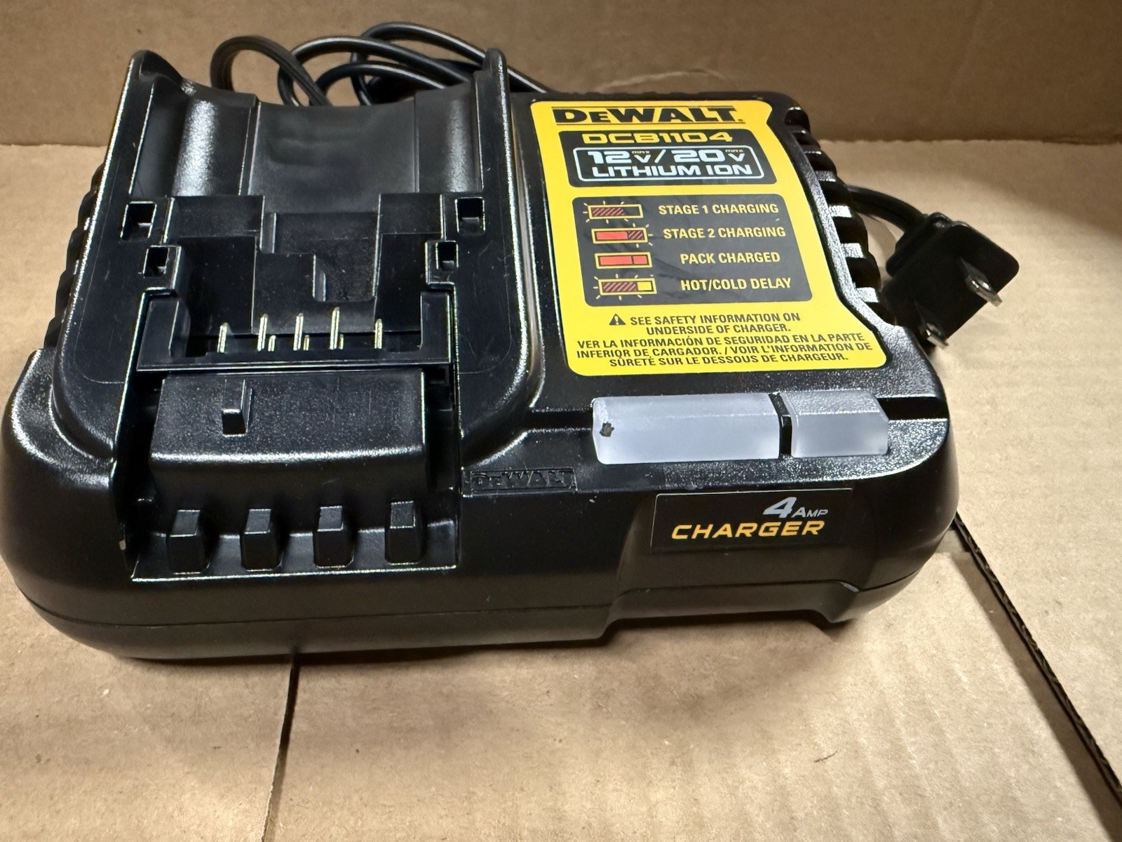 DEWALT DCB1104 Battery Charger Black 12V 20V Lithium-Ion 4AMP