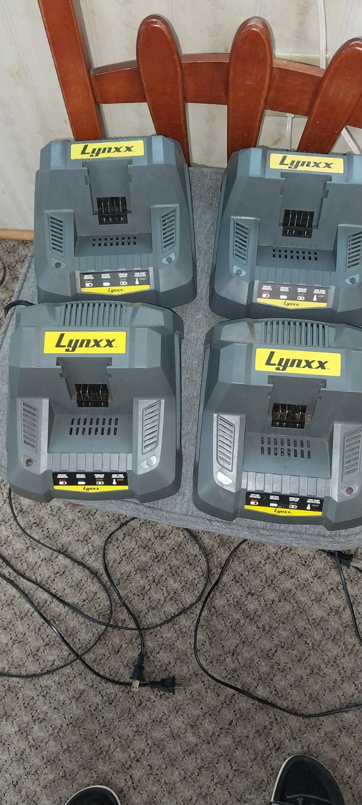 40V lithium-ion battery charger Set Of 4