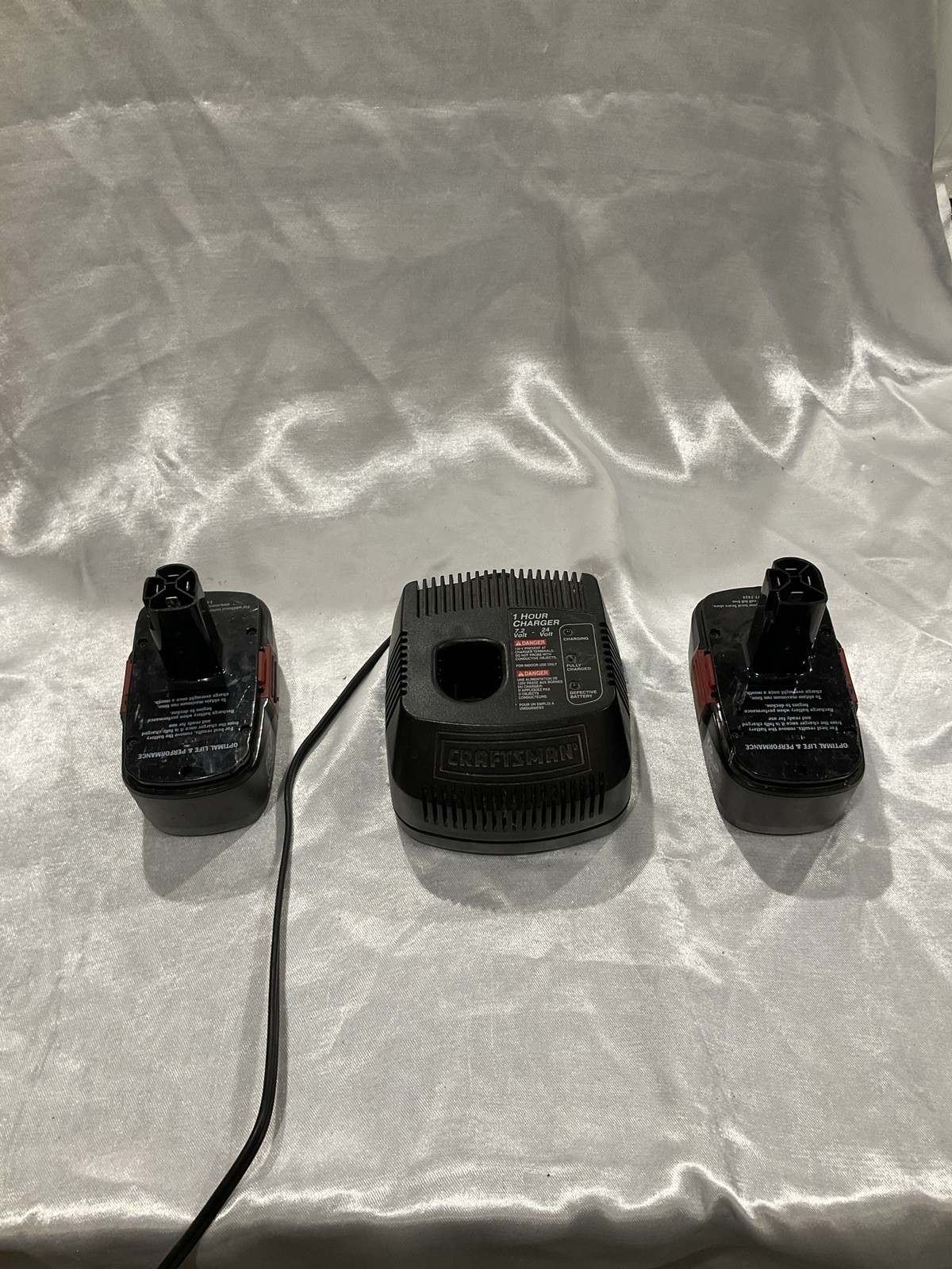 Craftsman 1-Hour Fast Battery Charger 7.2v12v 18v 19.2v 24v w/2 batteries*