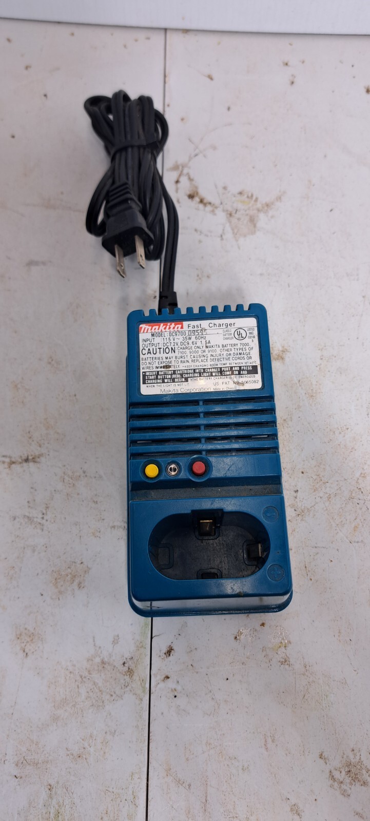 Makita DC9700A 7.2V to 9.6V 1.5A Fast Charge Battery Charger OEM Original