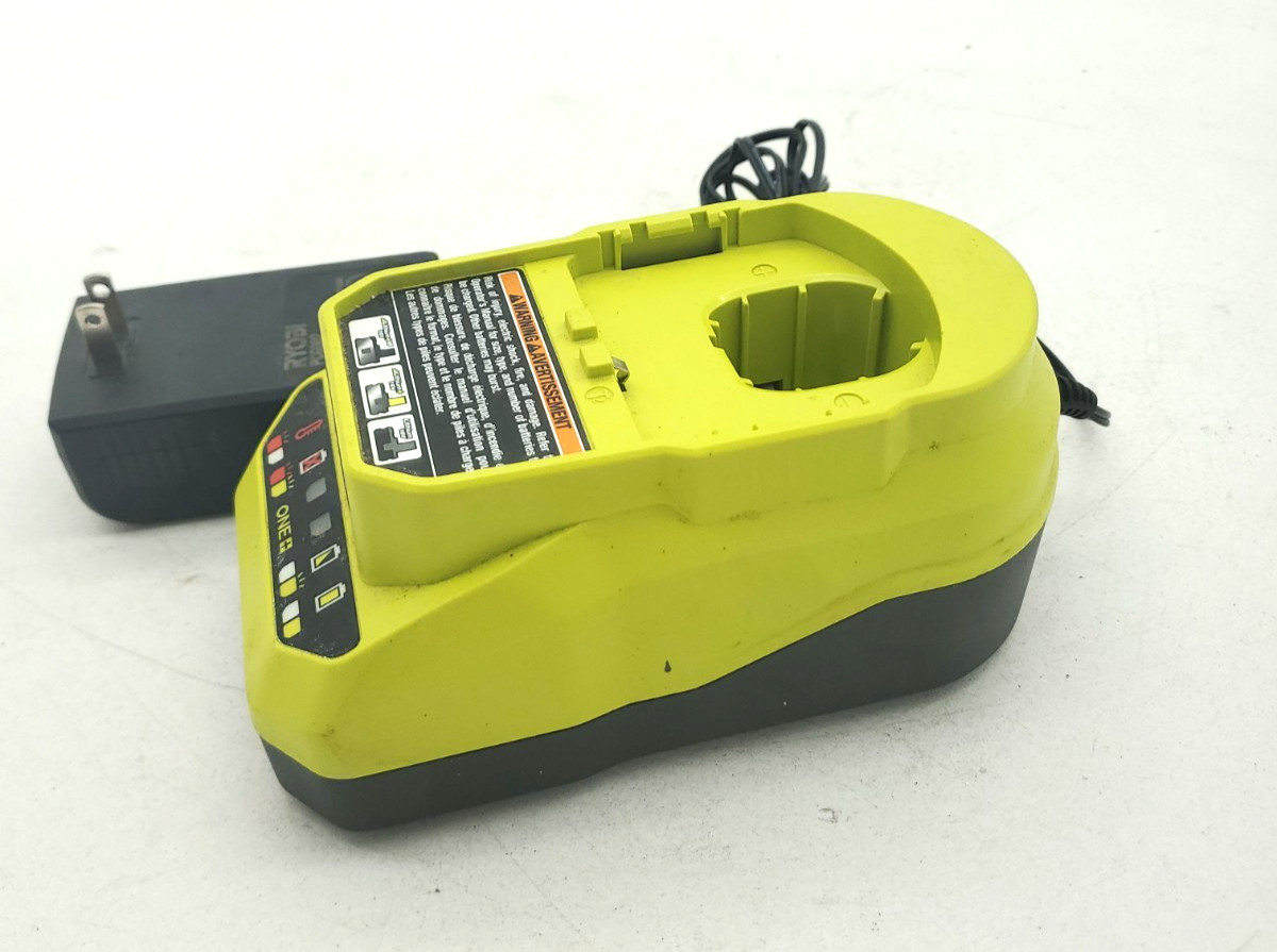 Ryobi 18V Power Tool Battery Charger PCG002-104