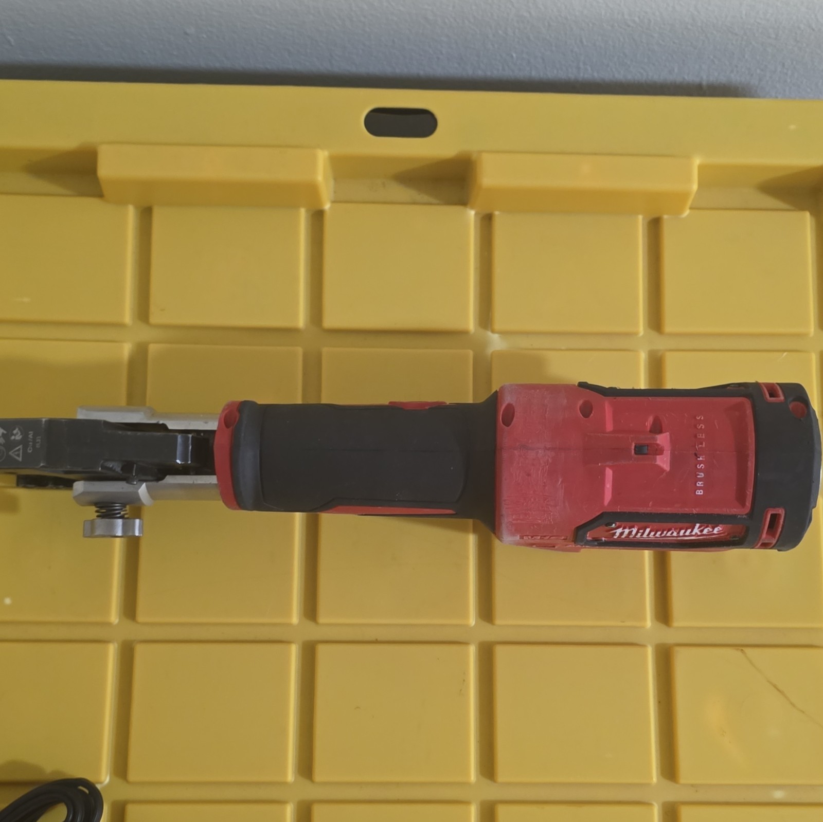 Milwaukee M12/M18 Charger 48-59-1812 w/ M12 REDLITHIUM Battery, Red