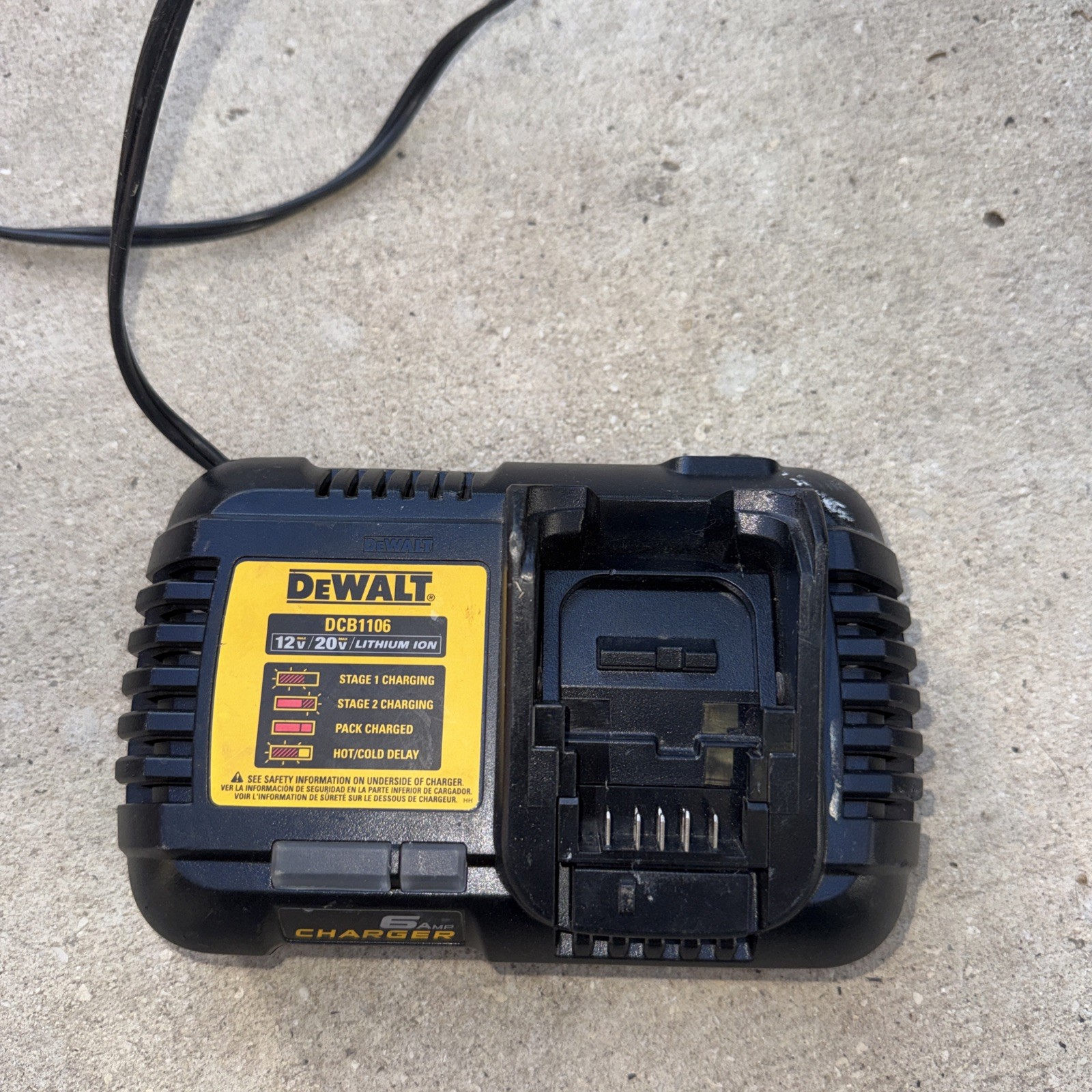 Lot 3 Dewalt Tools-Port Charger Jobsite 12V/20V USB Charger +battery FOR PARTS