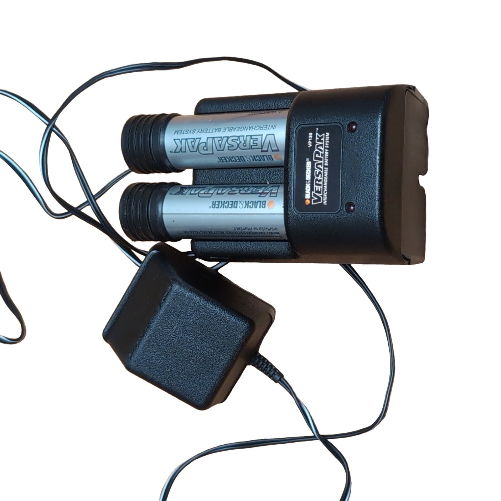Black & Decker VersaPak VP130 3.6V 2-Port NiCd Battery Charger w/ 2 Batteries