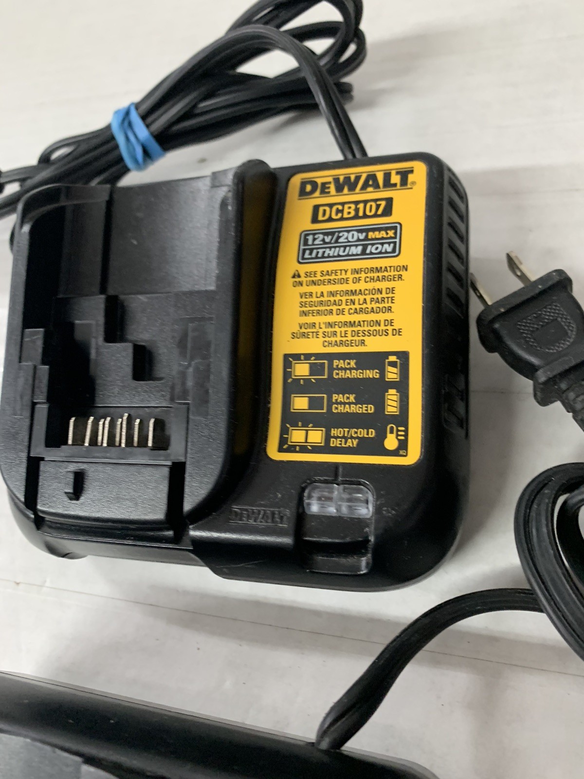Lot of 2 Genuine DeWalt DCB107 12 Volt & 20 Volt Max Li-Ion Battery Chargers