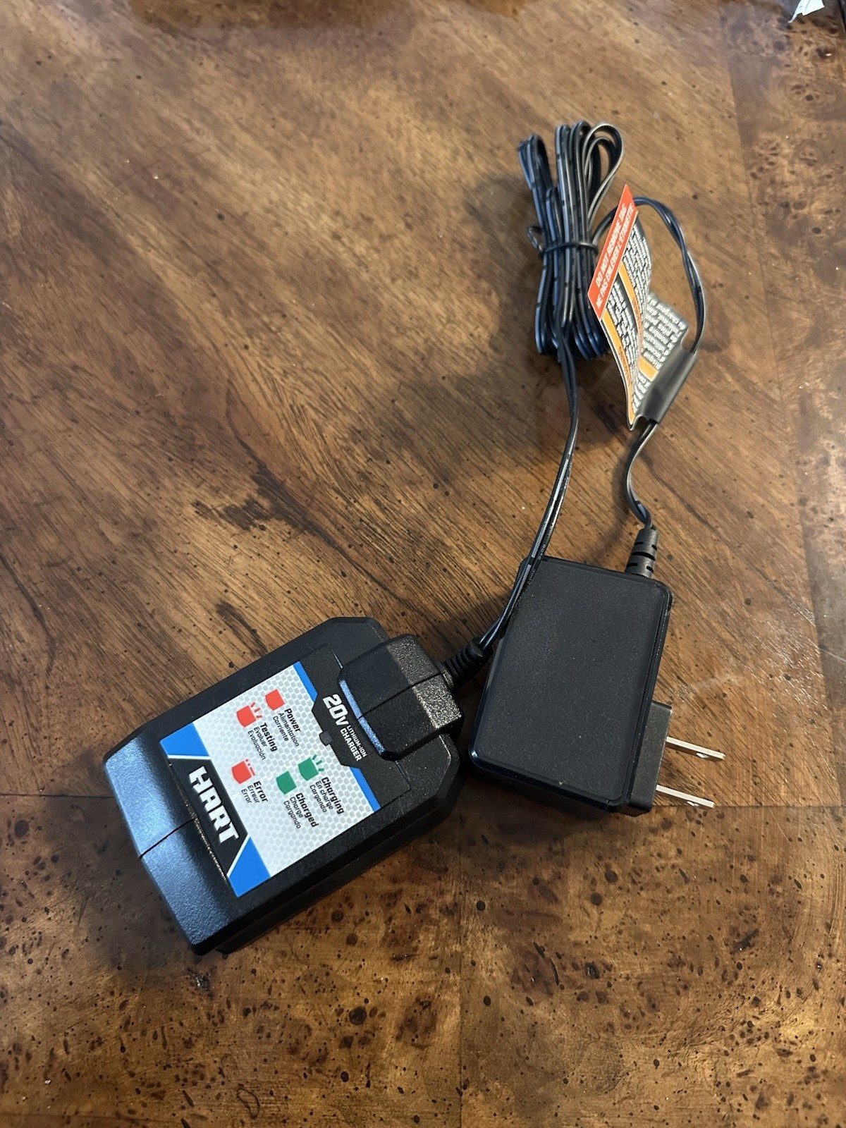 Hart 20V Power Equipment Fast 2 Amp Battery Charger (Model # CGH002) Pre-Owned