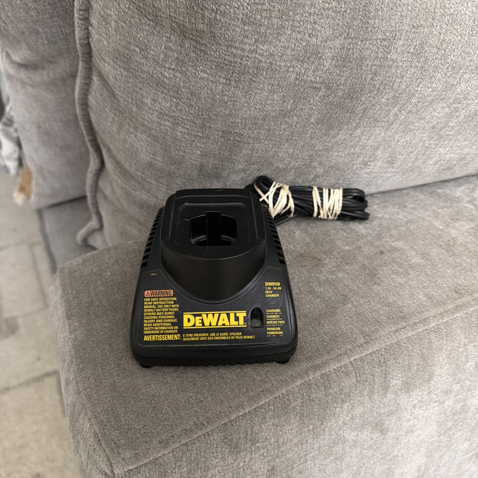 Genuine OEM Dewalt DW9118 7.2 – 14.4V Battery Charger
