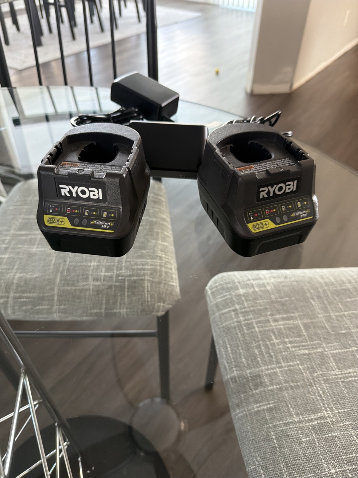 Ryobi P118B 18V Lithium-Ion Battery Charger