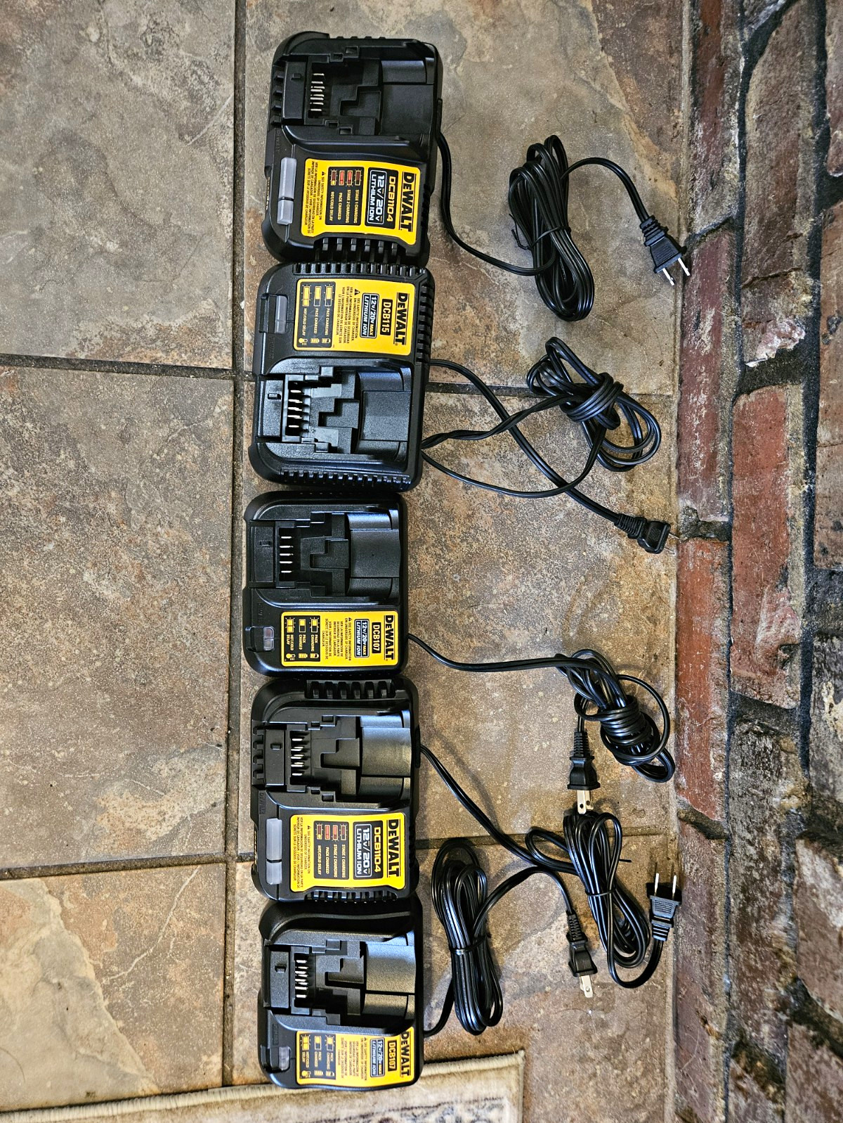 Five (5) DEWALT 12V/20V MAX Battery Charger Lot DCB104 DCB107 DCB115 Black