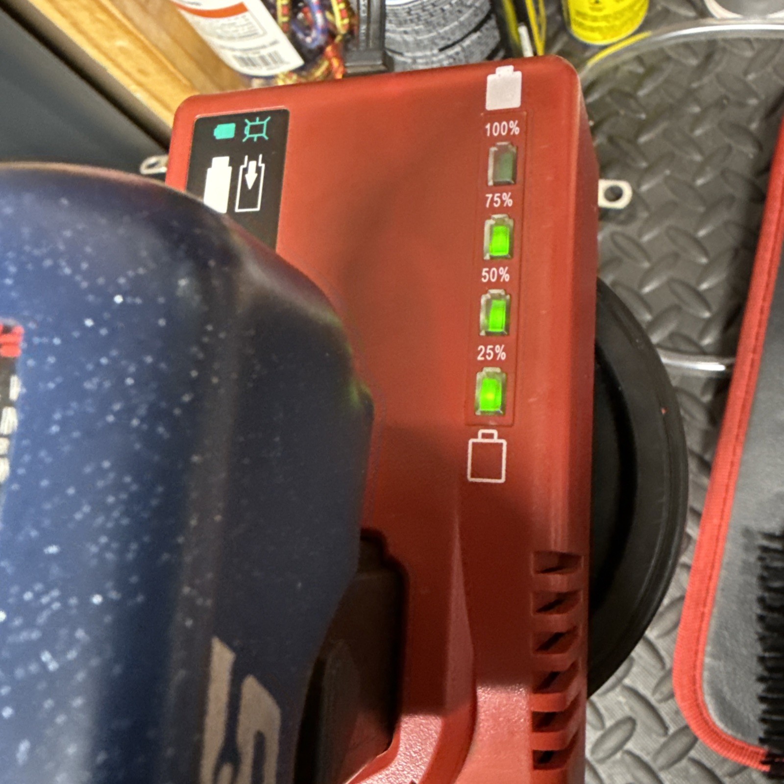 Snap-on CTC772 Lithium Battery Charger 7.2V 14.4V MicroLithium Red Black