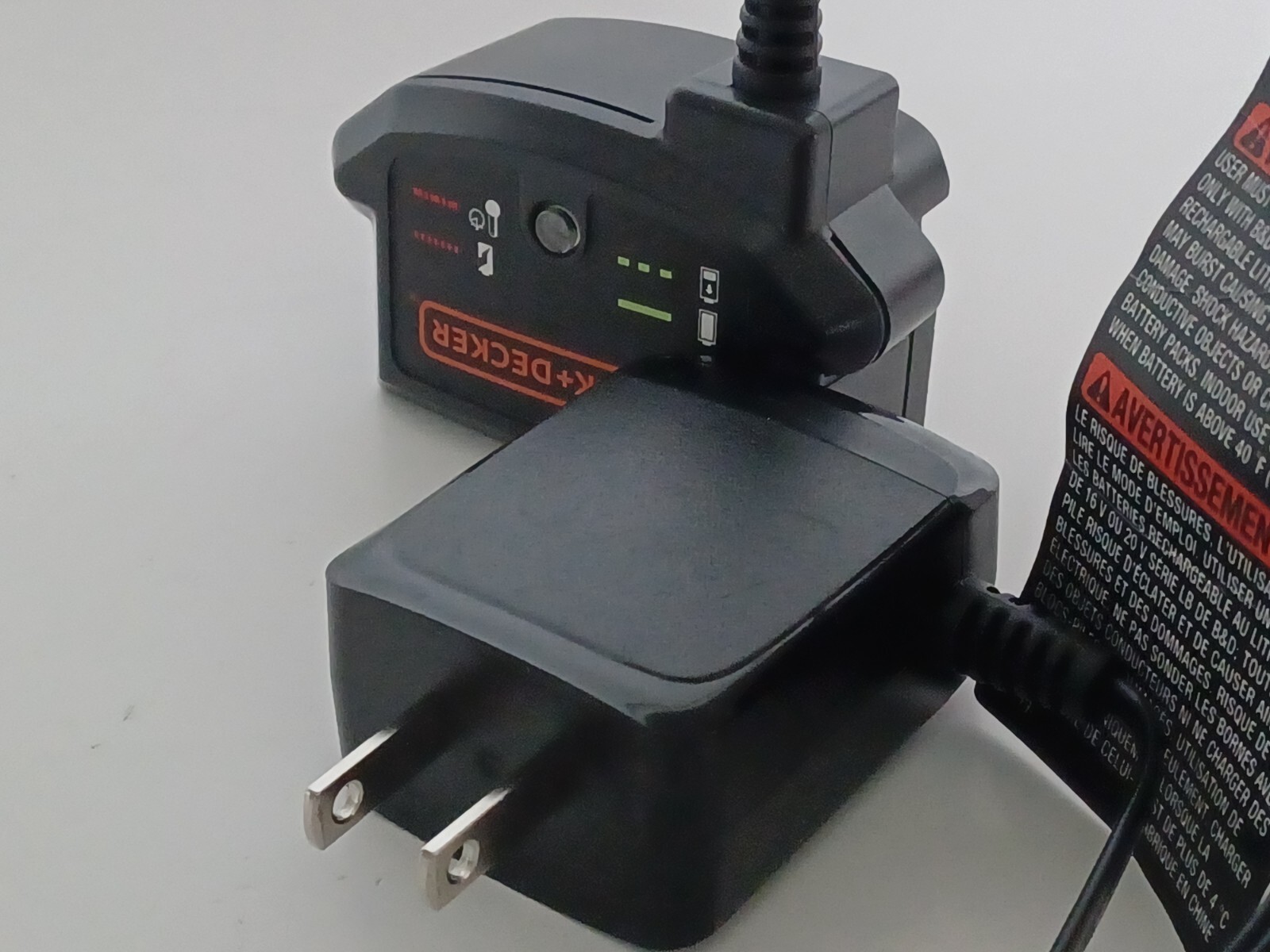 Black & Decker LCS1620 120V Type 1 Class 2 Lithium Battery Charger