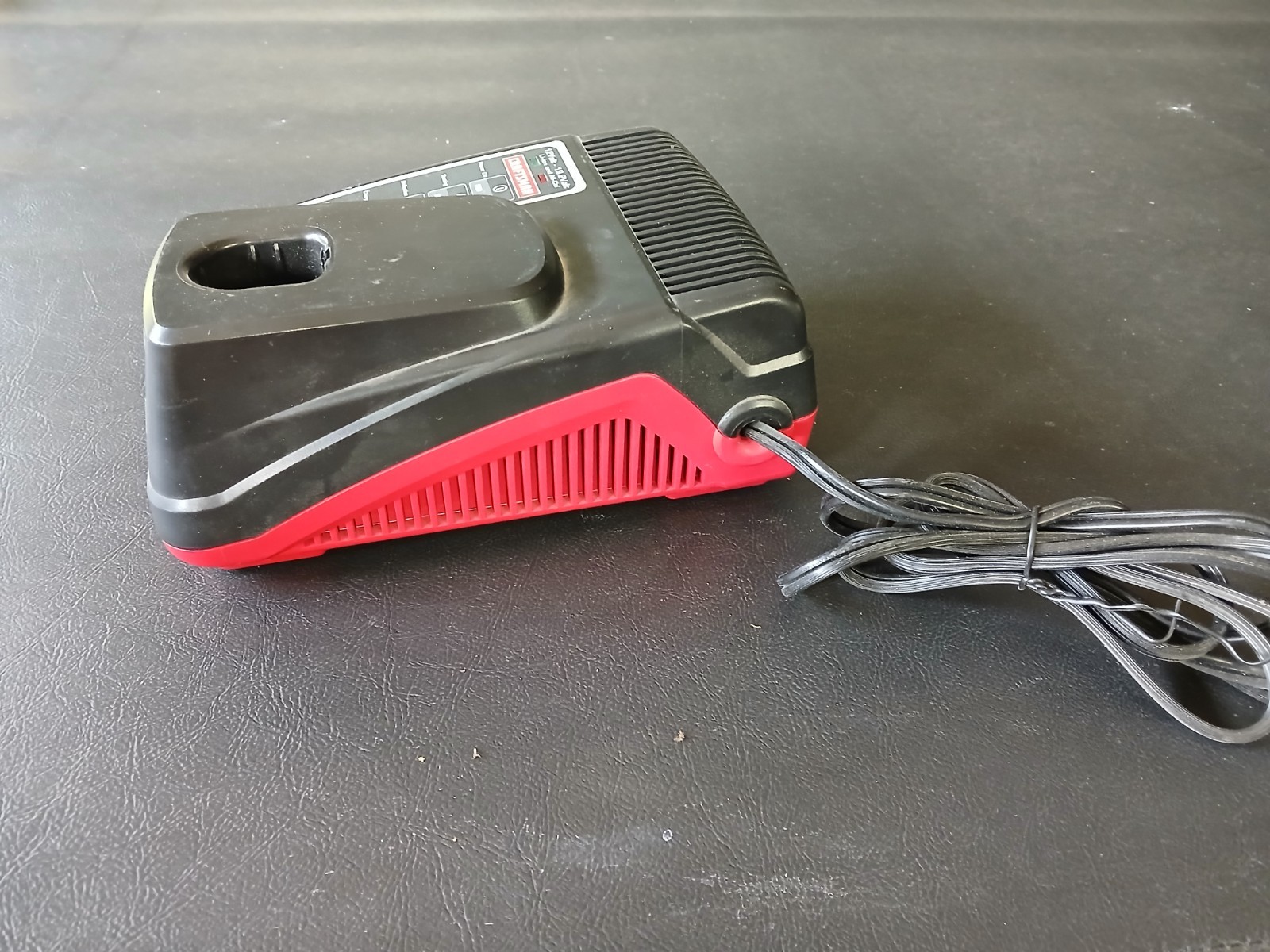 craftsman 315.CH2030 18V Battery Charger