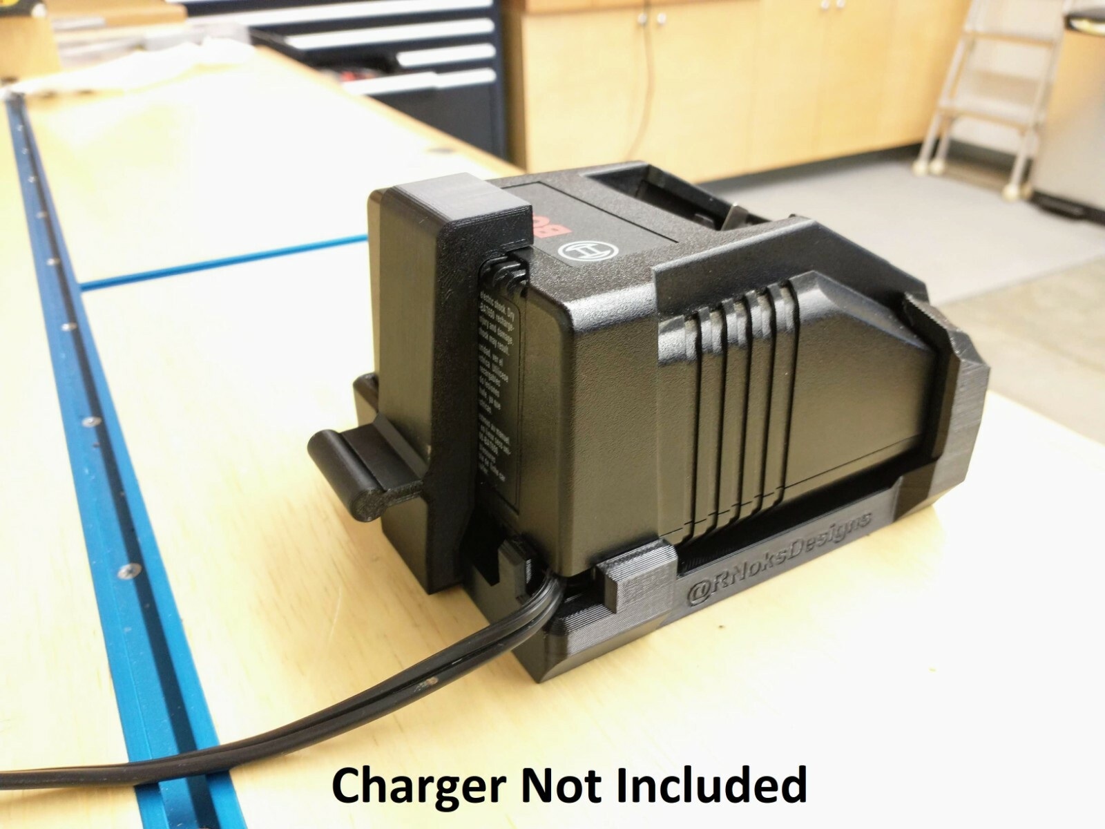 Wall Mount for Bosch BC660 Charger with Optional 18V Battery Mounts, Made in USA