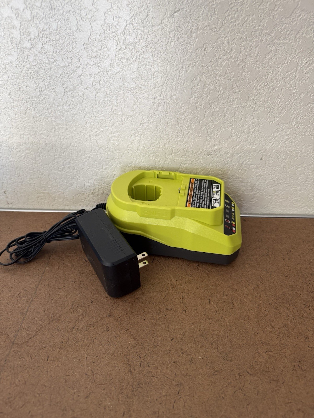 RYOBI ONE+ 18V Battery Charger Dock w/ AC Adapter Green PCG002