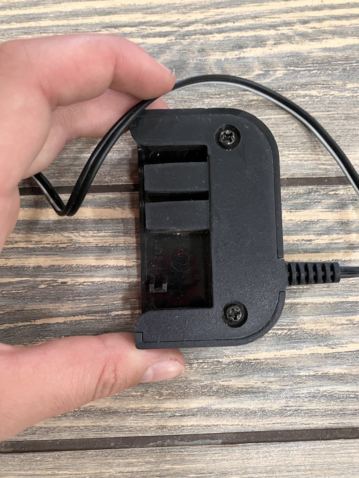 Black & Decker 9.6V-18V Ni-MH Ni-CD Power Tool Battery Charger ETPCA-P180021U2