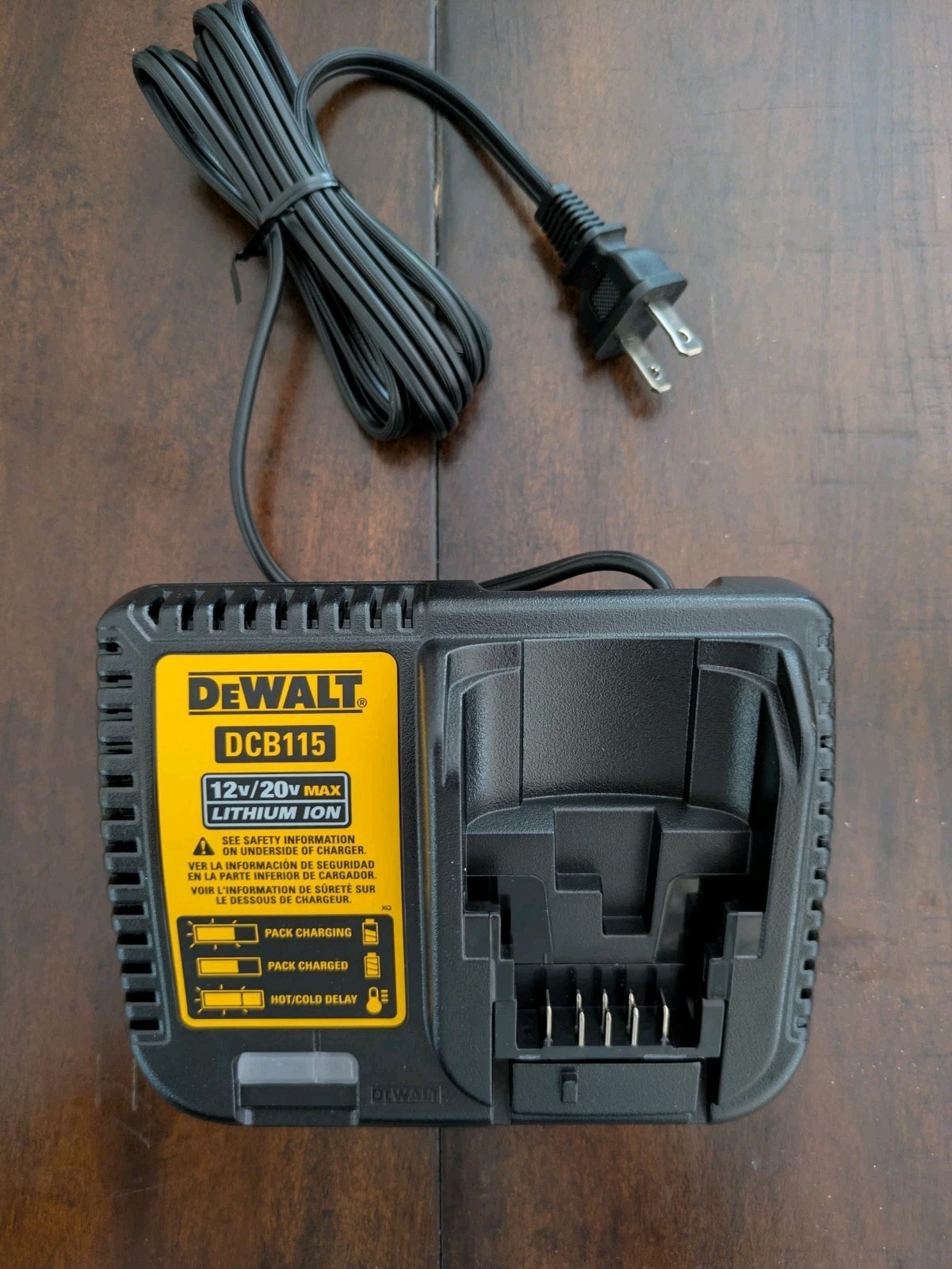 Genuine OEM DEWALT DCB115 Charger 12V/20V MAX Battery Charger – NEW