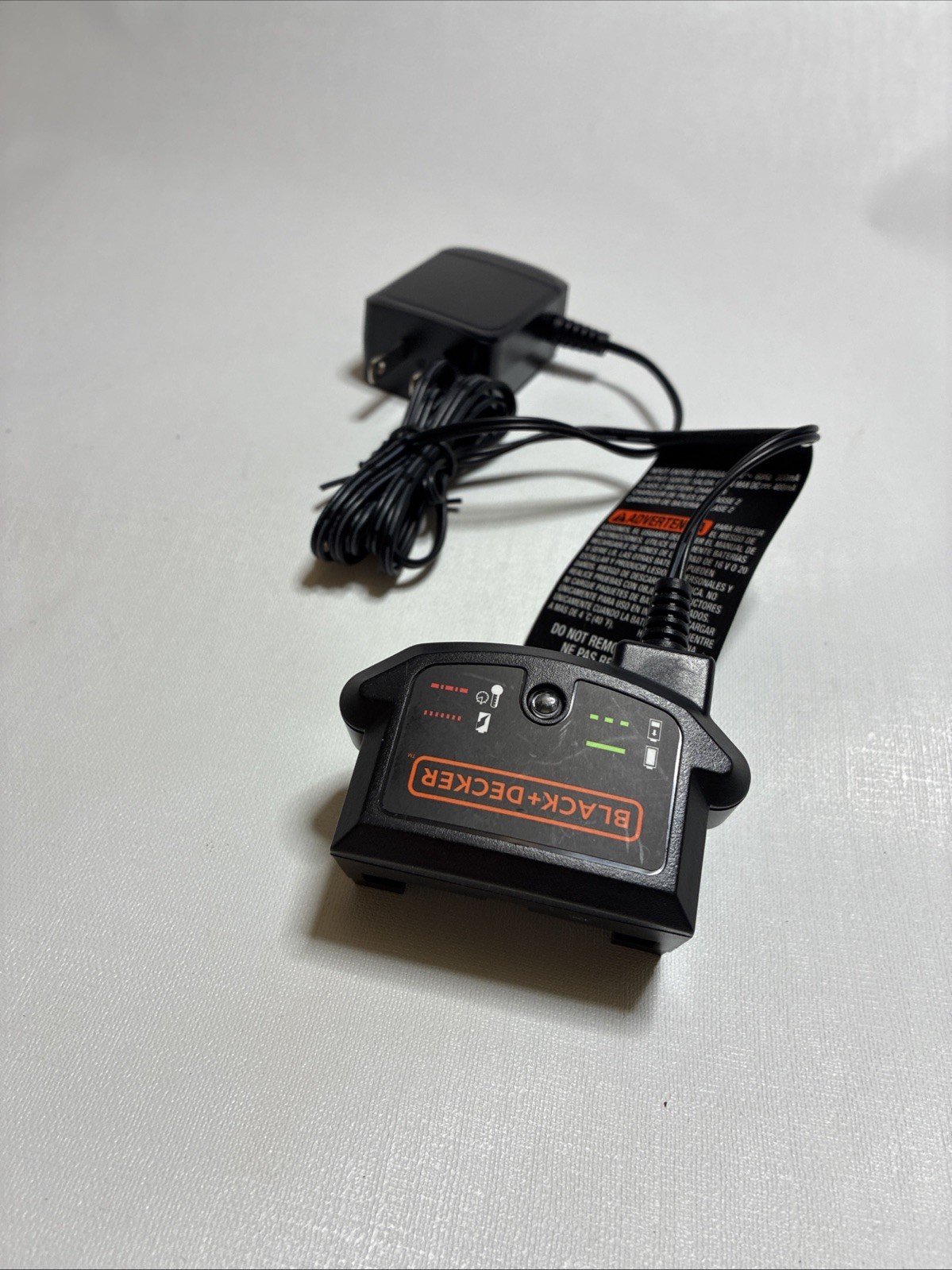 BLACK+DECKER LCS1620 Li-Ion 8-20V Tool Battery Charger