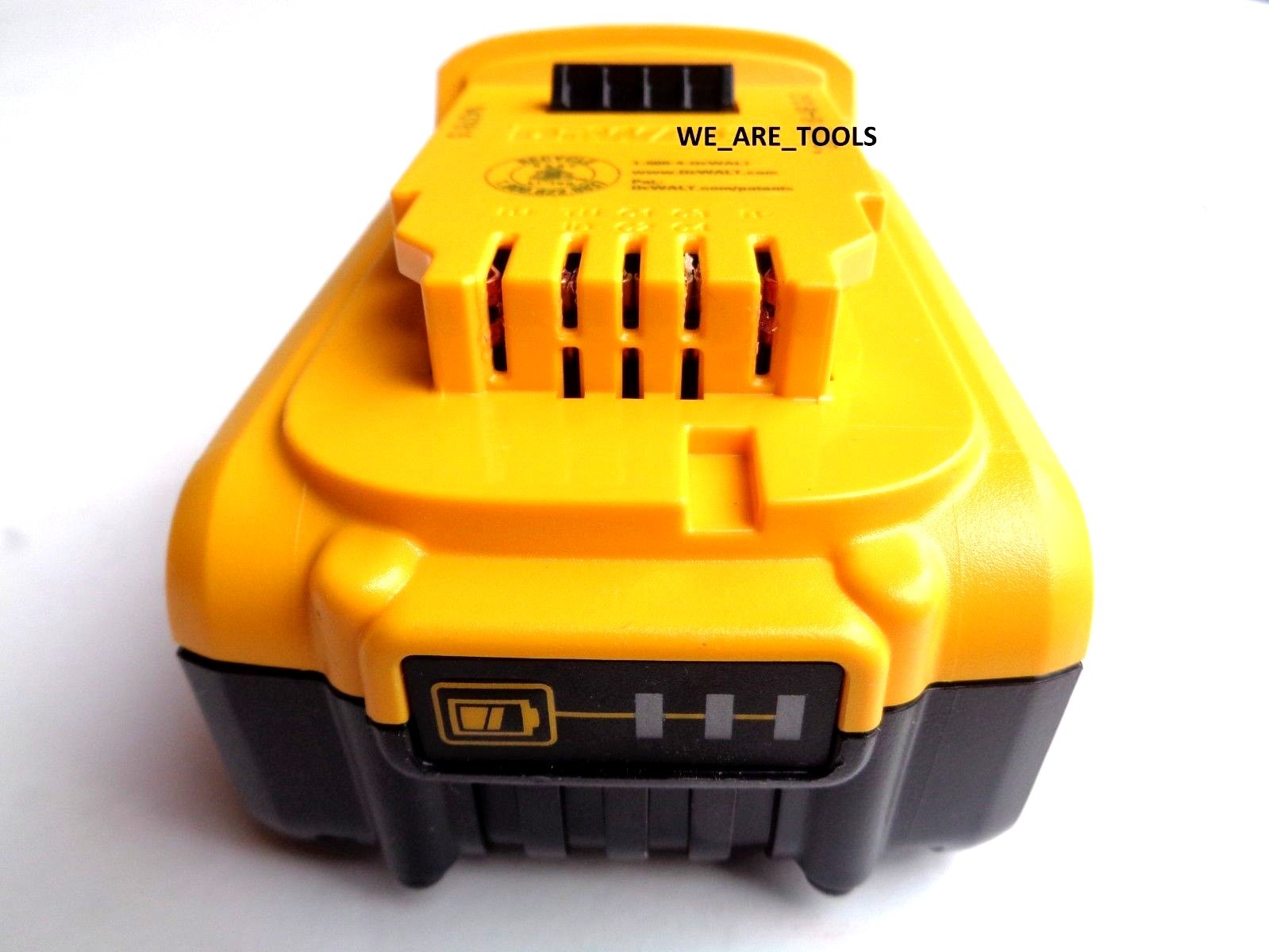 (2) Dewalt 20V DCB205 5.0 AH Batteries, (1) DCB115 Charger 20 Volt