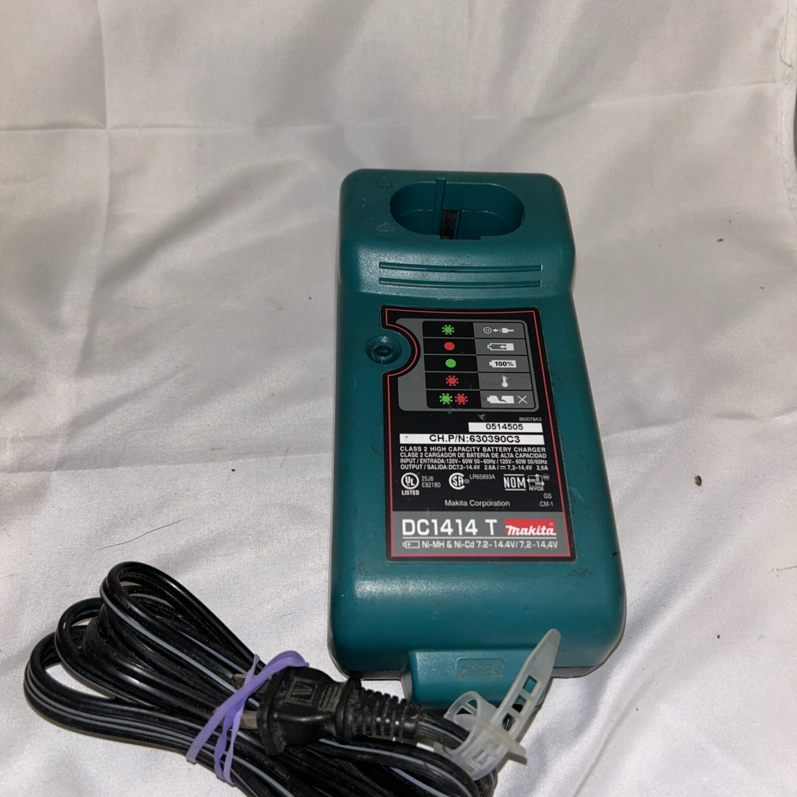 Makita DC1414T 7.2V – 14.4V Ni-MH & Ni-Cd Battery Charger Box 8