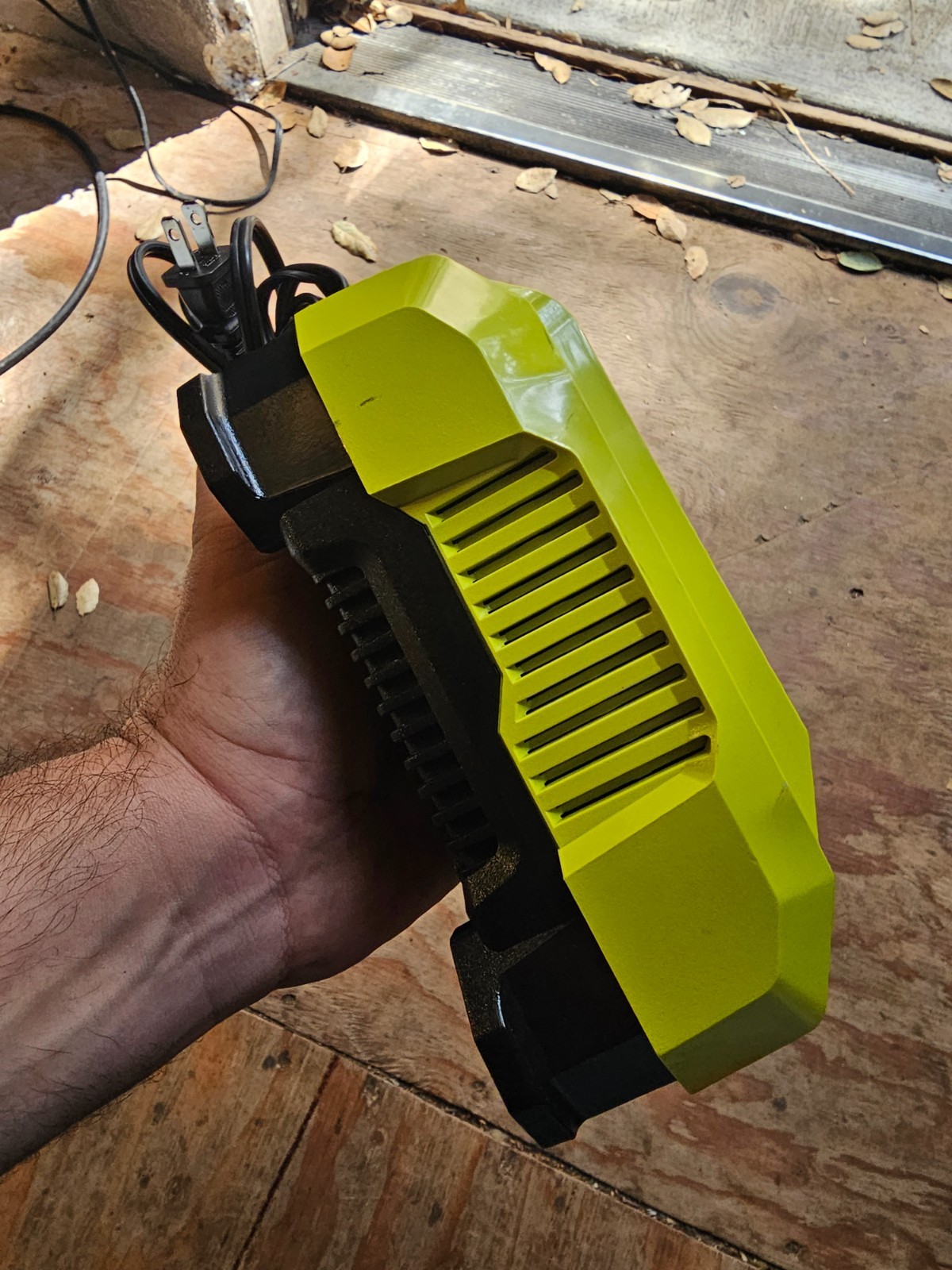 Genuine RYOBI OP406VNM 40Volt Lithium-Ion Super-Charger Rapid Quick Charger Nice