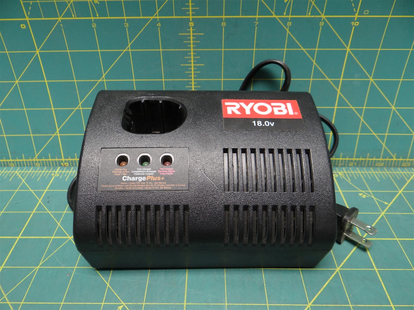 Ryobi p110 140237023 18-Volt Class 2 Single Port Battery Charger