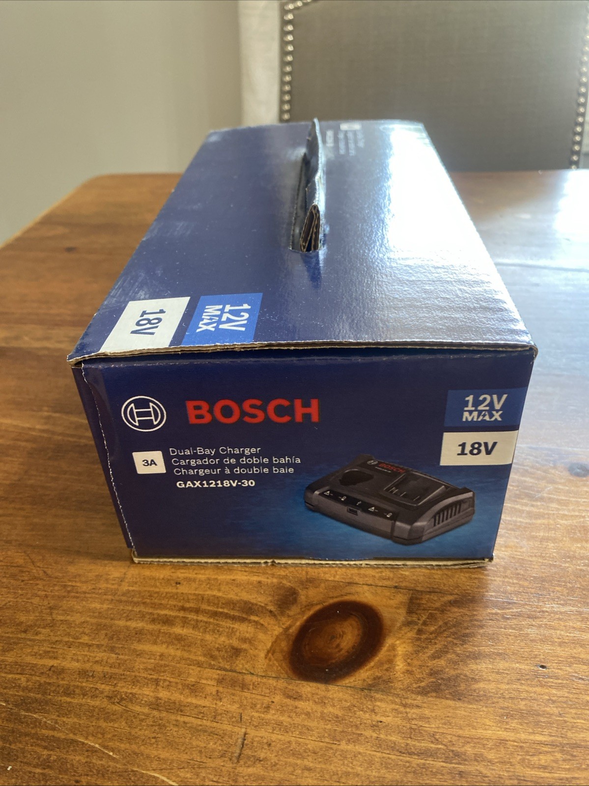 New Bosch Gax1218v-30 Lithium Ion Battery Charger 12v Max 18v New in Box Black