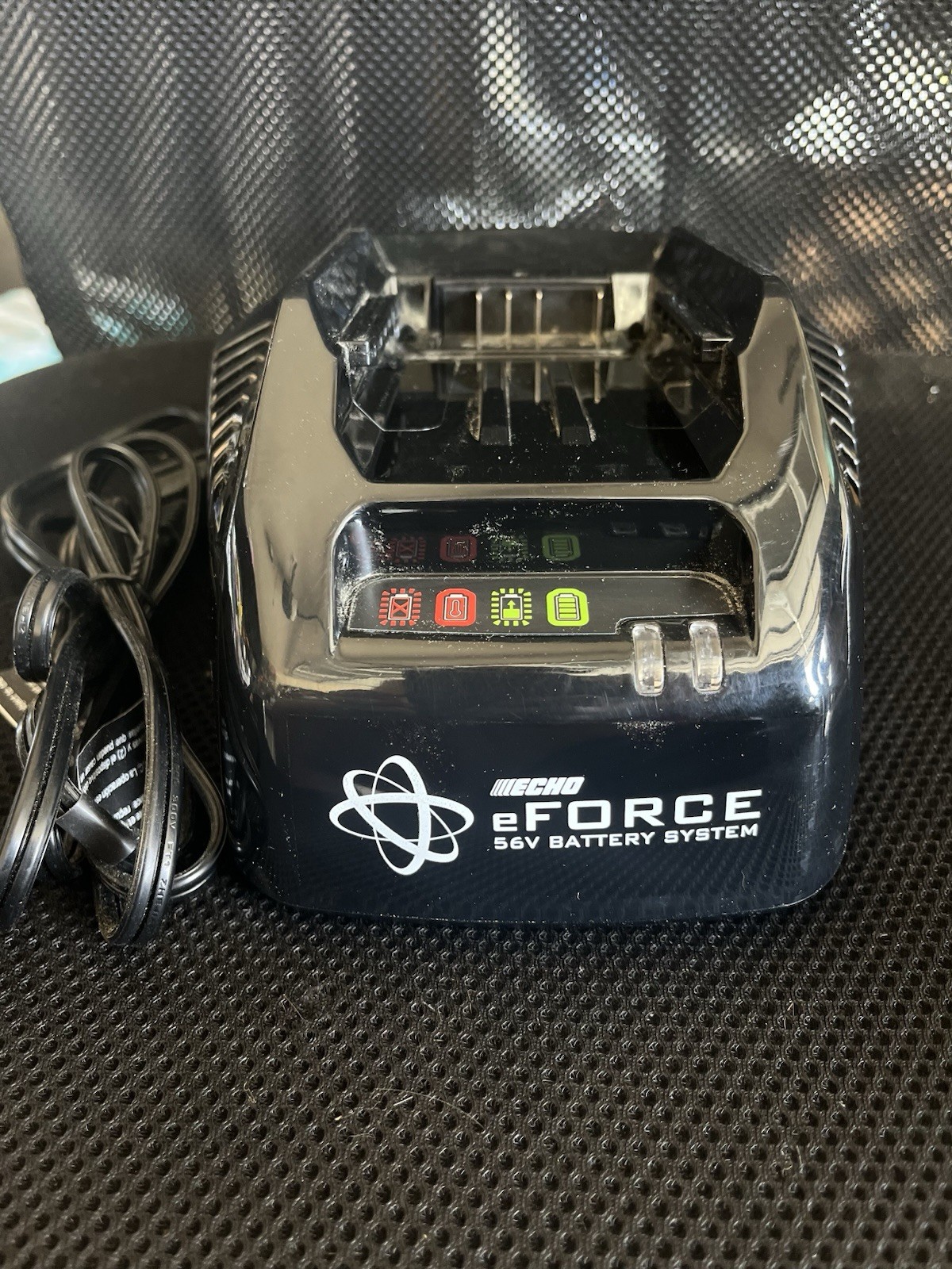 ECHO eForce 56V Lithium Ion Standard Battery Charger Model: LC-56V2A Preowned