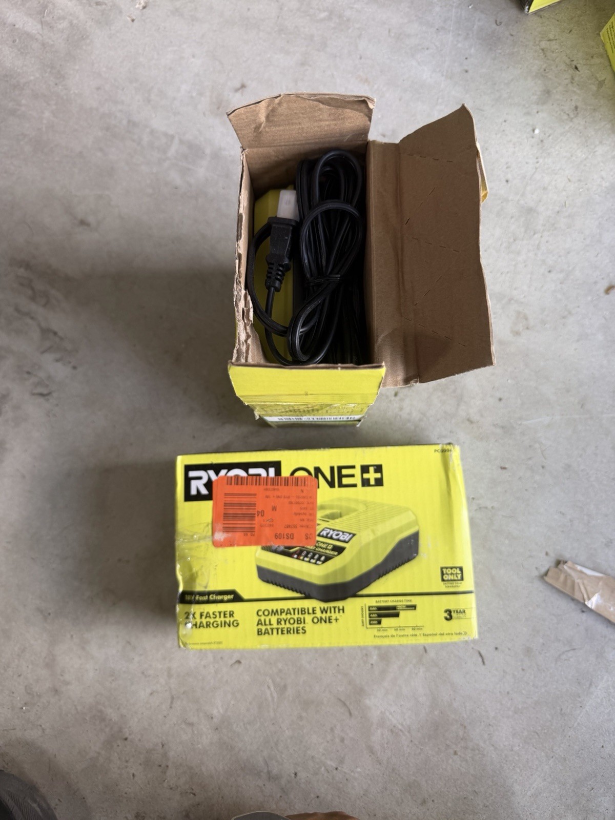 RYOBI ONE+ 18V Fast Charger PCG004 Green Single-Bay Charger (1 Battery)