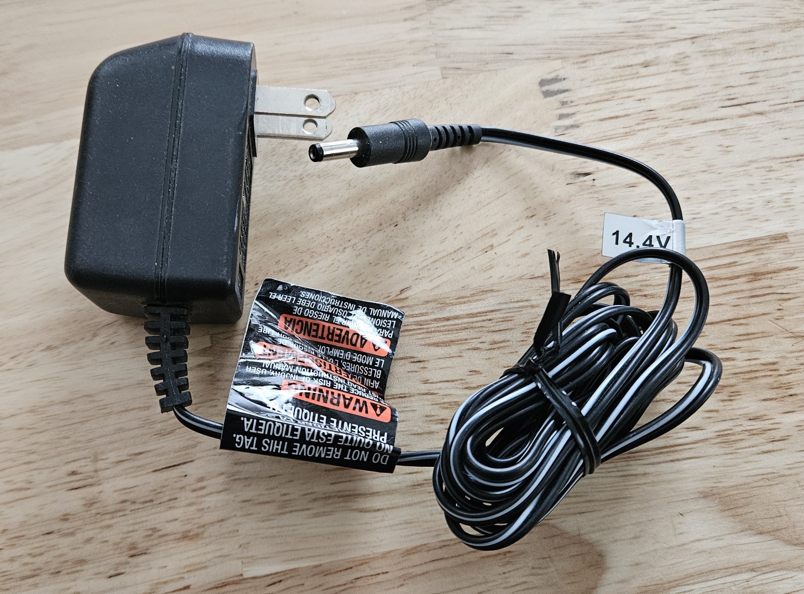 Black & Decker T144085D 14.4v AC Power Adapter