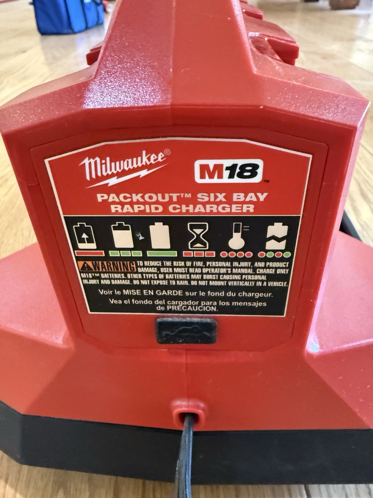 Milwaukee PACKOUT 6 Bay Rapid Charger – Used Very Good Condition – No Reserve