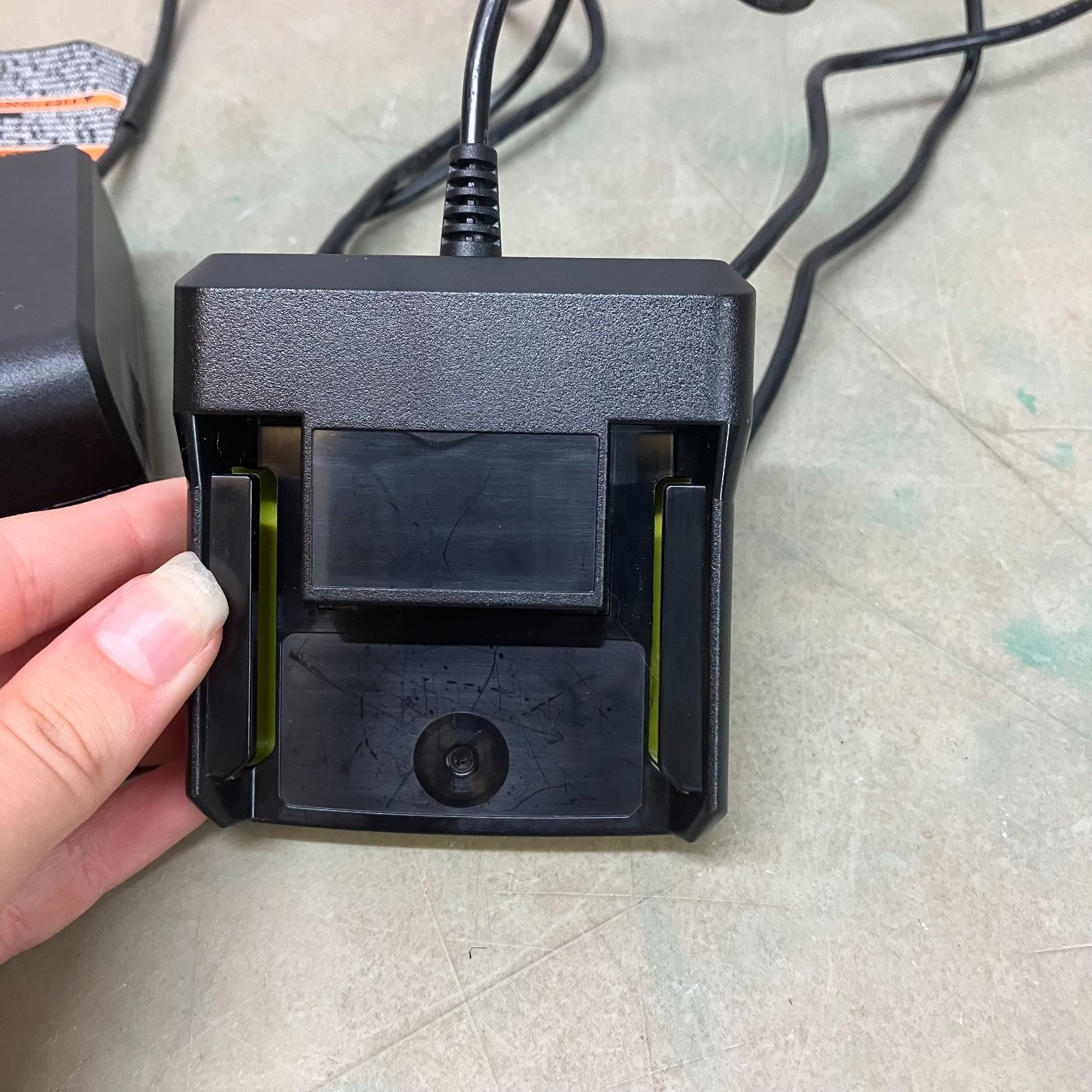Ryobi 40V Lithium Battery Charger Black/Light Green Corded OEM Tested