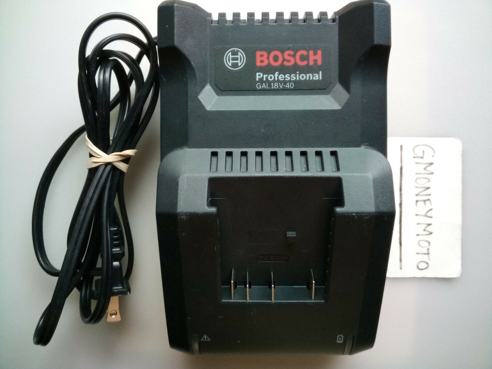Bosch Professional GAL18V-40 Battery Charger