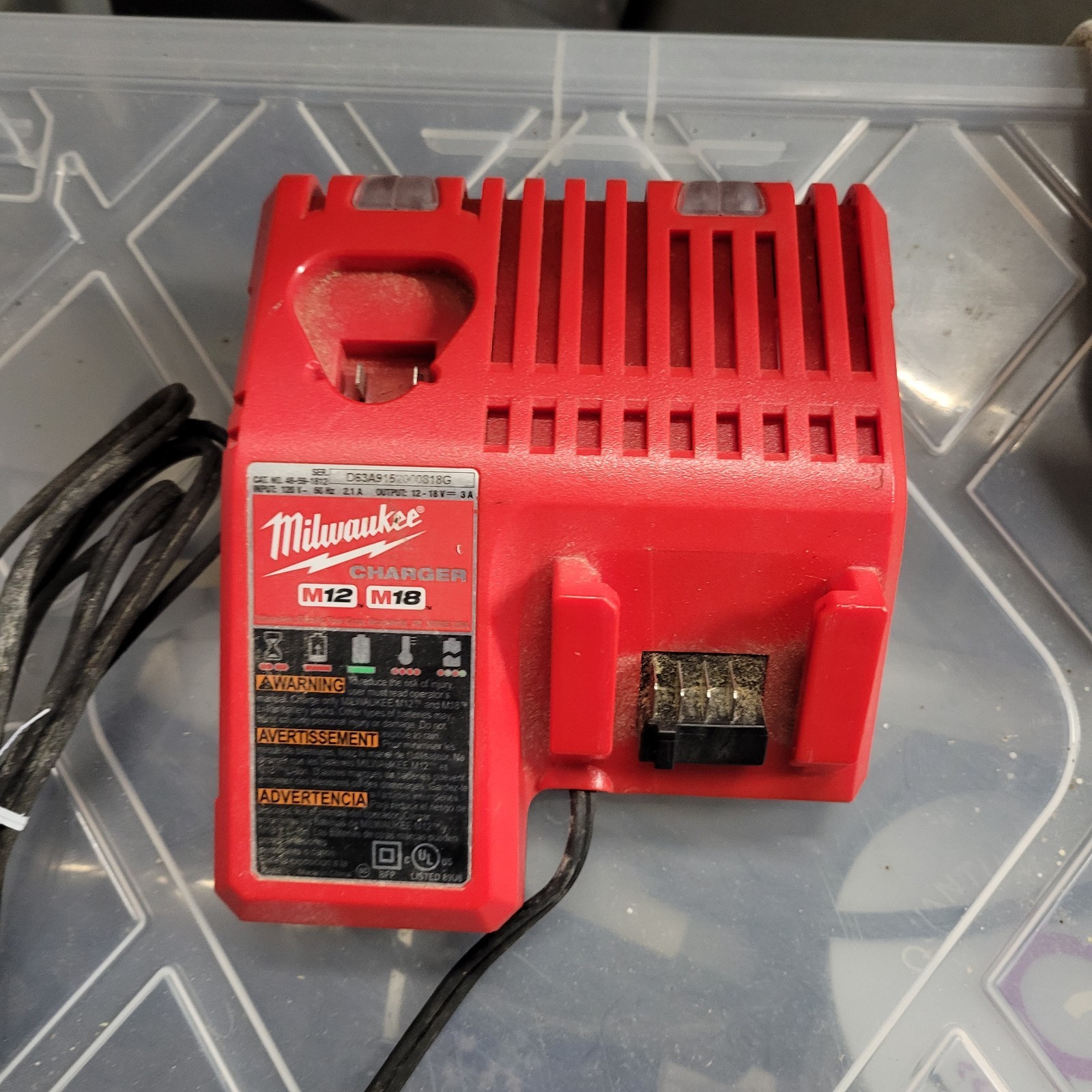 Milwaukee M12 M18 Battery Charger GENUINE OEM 48-59-1812 Lithium 18V 18 Volt