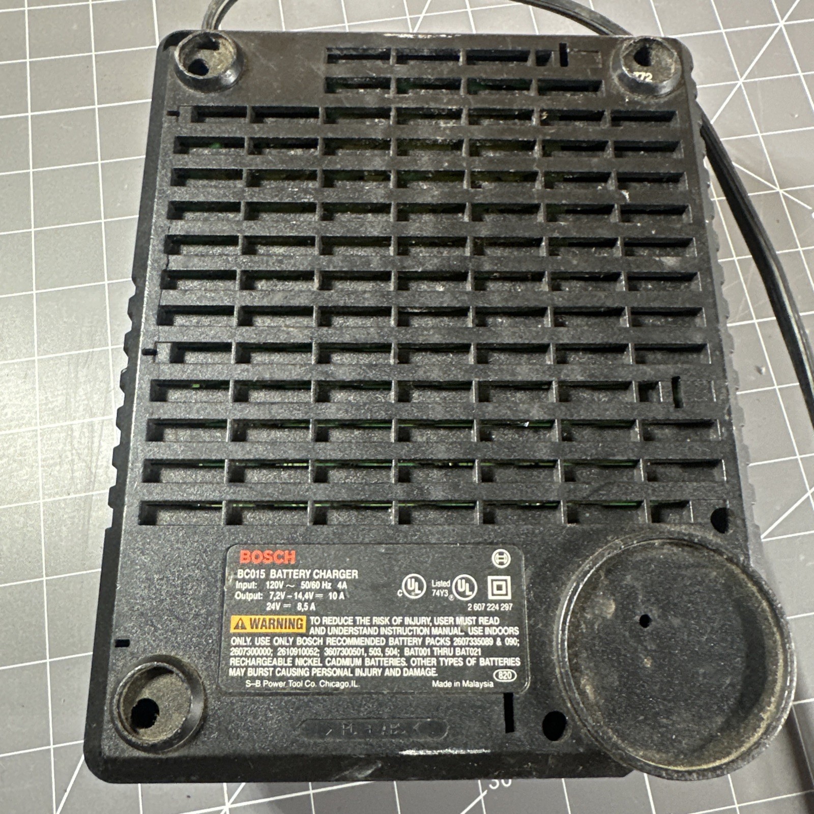 Bosch BC015 Power Center Battery Charger Output: 7,2V – 14,4V Genuine OEM