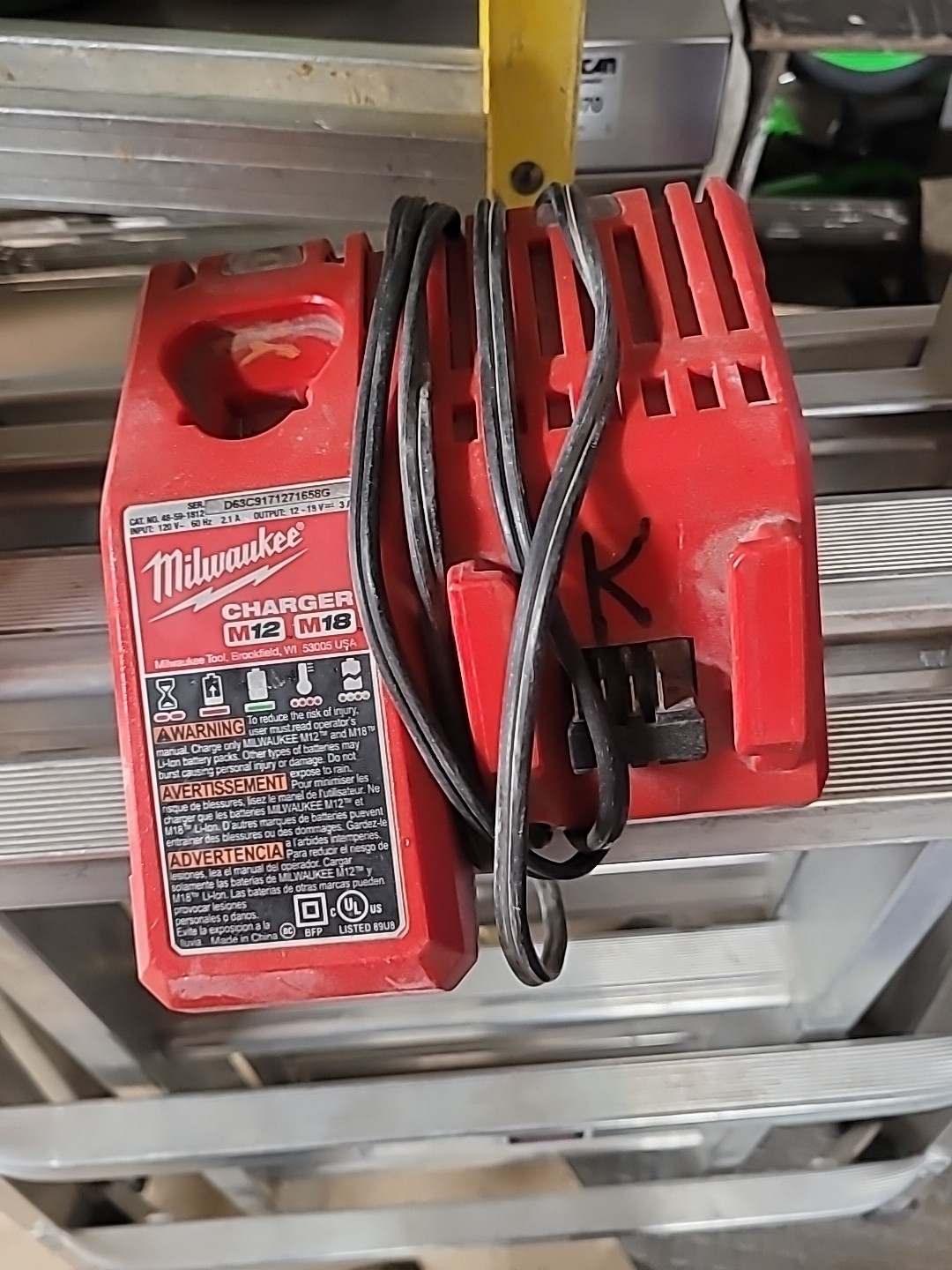 Milwaukee M12/M18 Battery Charger GENUINE OEM 48-59-1812 Lithium 18V 12V
