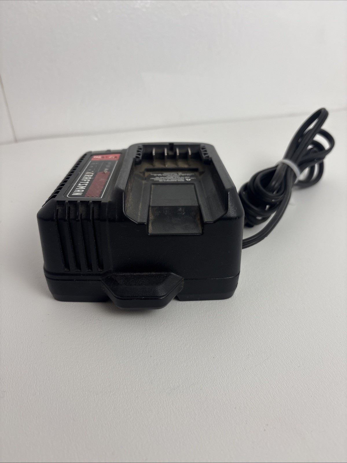 Craftsman CMCB102 Type 1 Lithium-Ion Fast Battery Charger 12V-20V